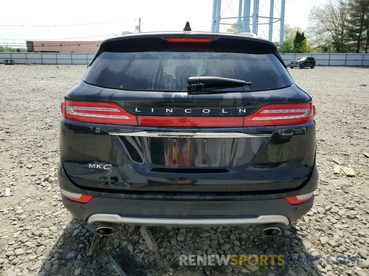 6 Photograph of a damaged car 5LMCJ1D90KUL07441 LINCOLN MKZ 2019