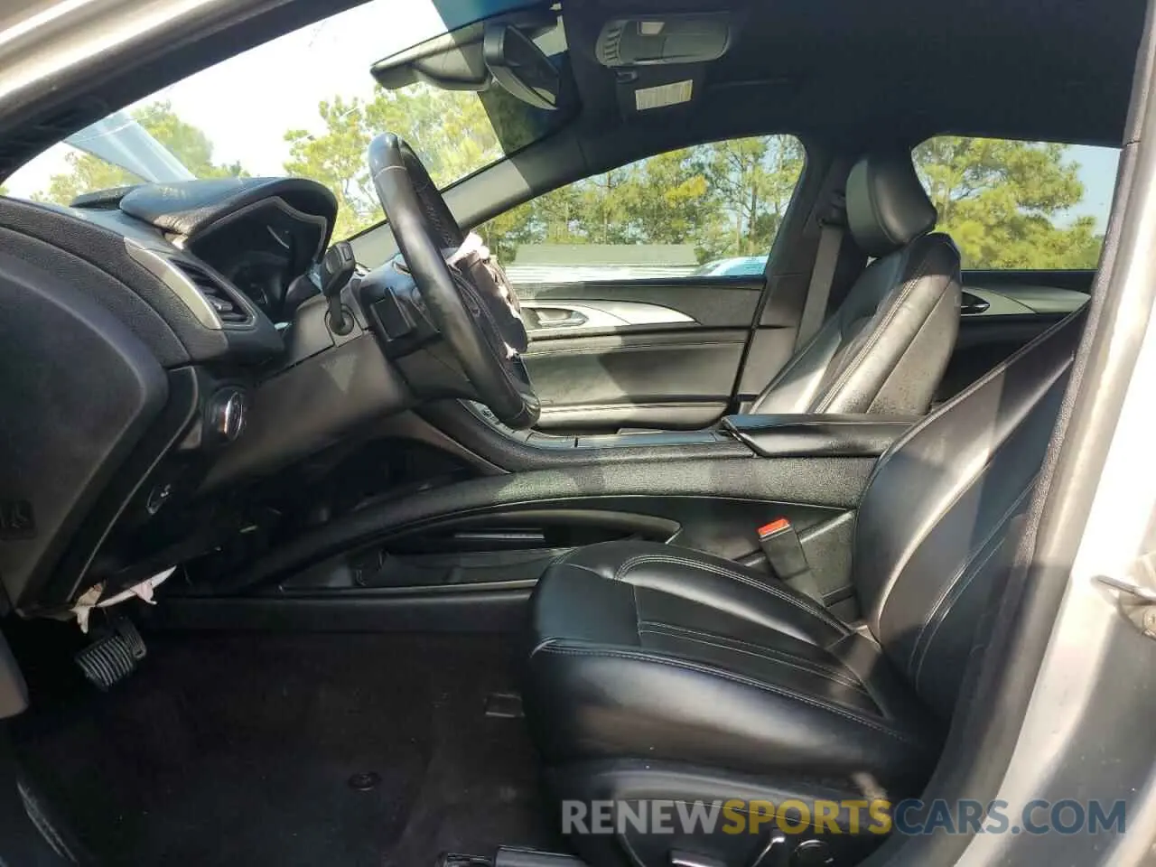 7 Фотография поврежденного автомобиля 3LN6L5A91LR603843 LINCOLN MKZ 2020