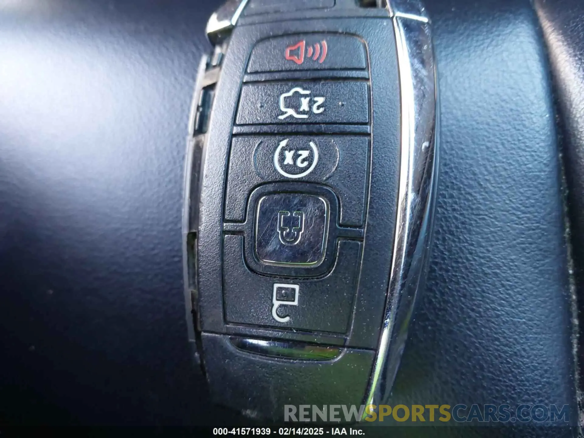 11 Фотография поврежденного автомобиля 3LN6L5A94LR603934 LINCOLN MKZ 2020