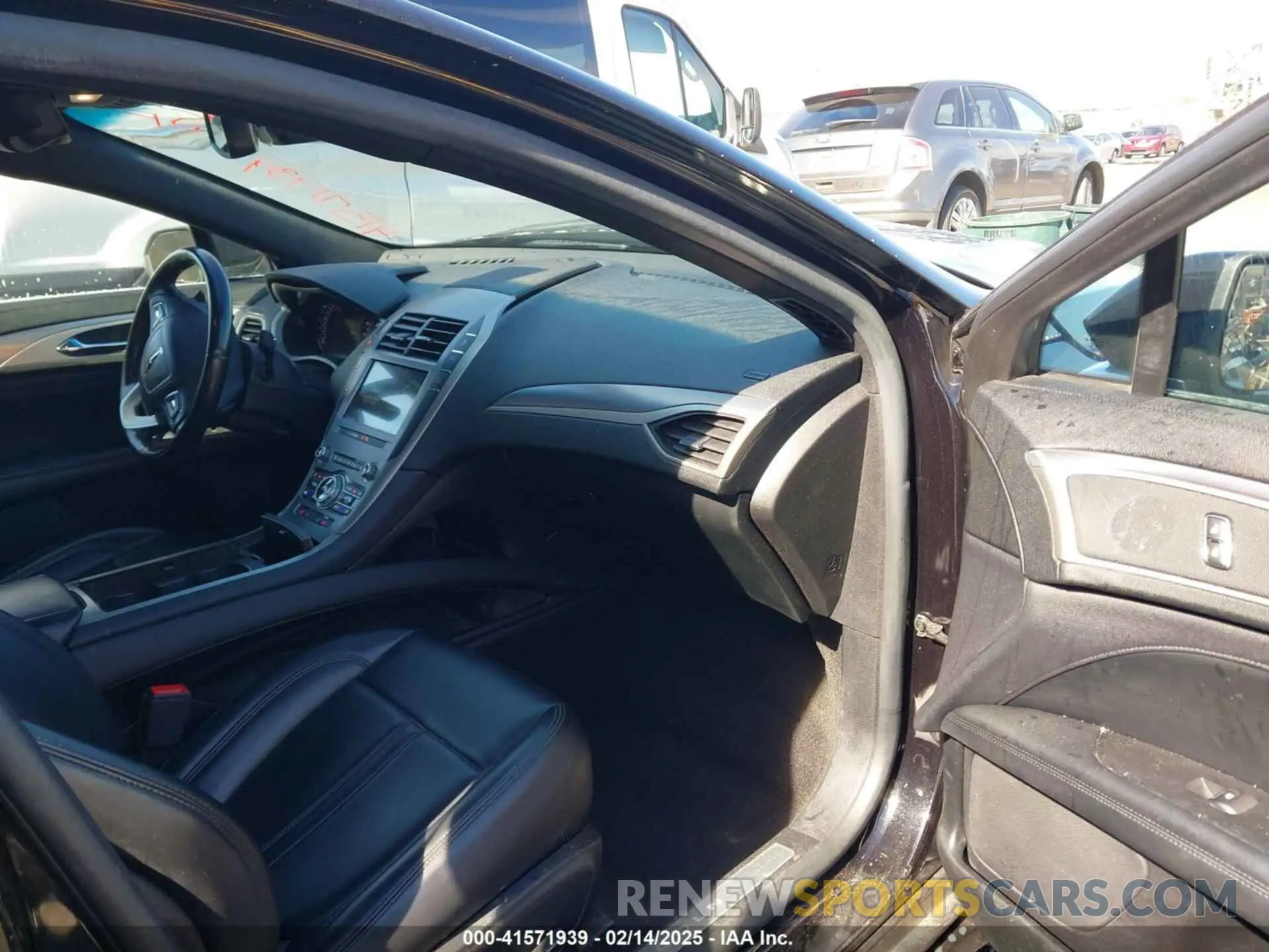 5 Фотография поврежденного автомобиля 3LN6L5A94LR603934 LINCOLN MKZ 2020