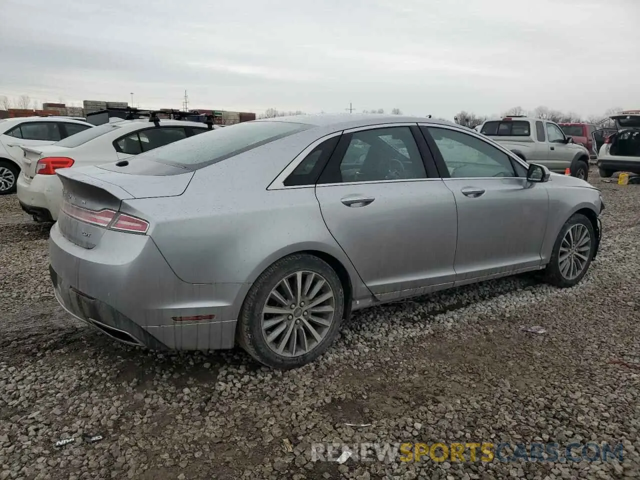 3 Photograph of a damaged car 3LN6L5A94LR609586 LINCOLN MKZ 2020