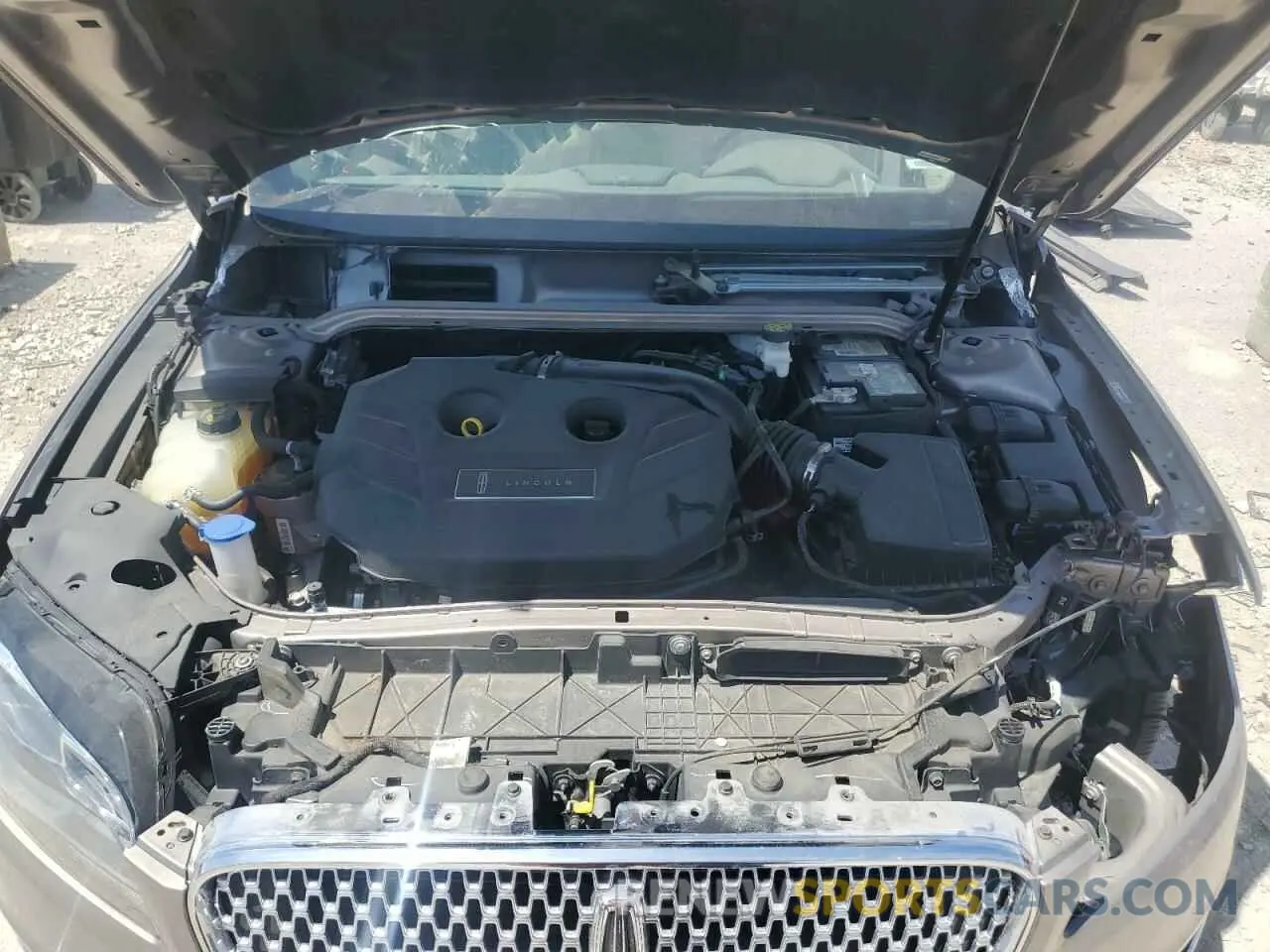 11 Photograph of a damaged car 3LN6L5E93LR614529 LINCOLN MKZ 2020