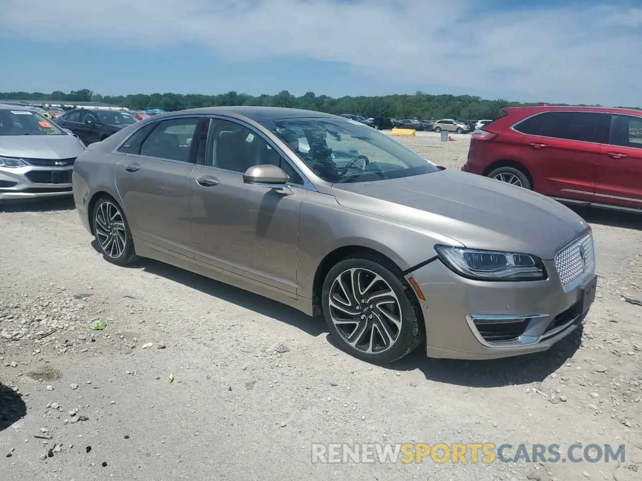 4 Photograph of a damaged car 3LN6L5E93LR614529 LINCOLN MKZ 2020