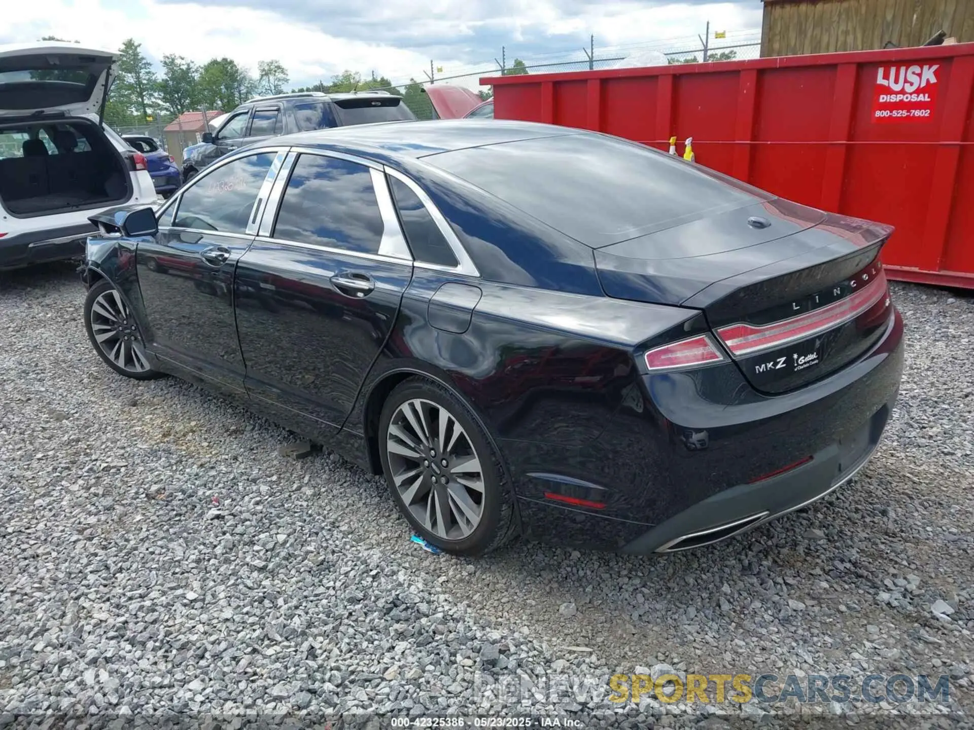 3 Photograph of a damaged car 3LN6L5E94LR602504 LINCOLN MKZ 2020