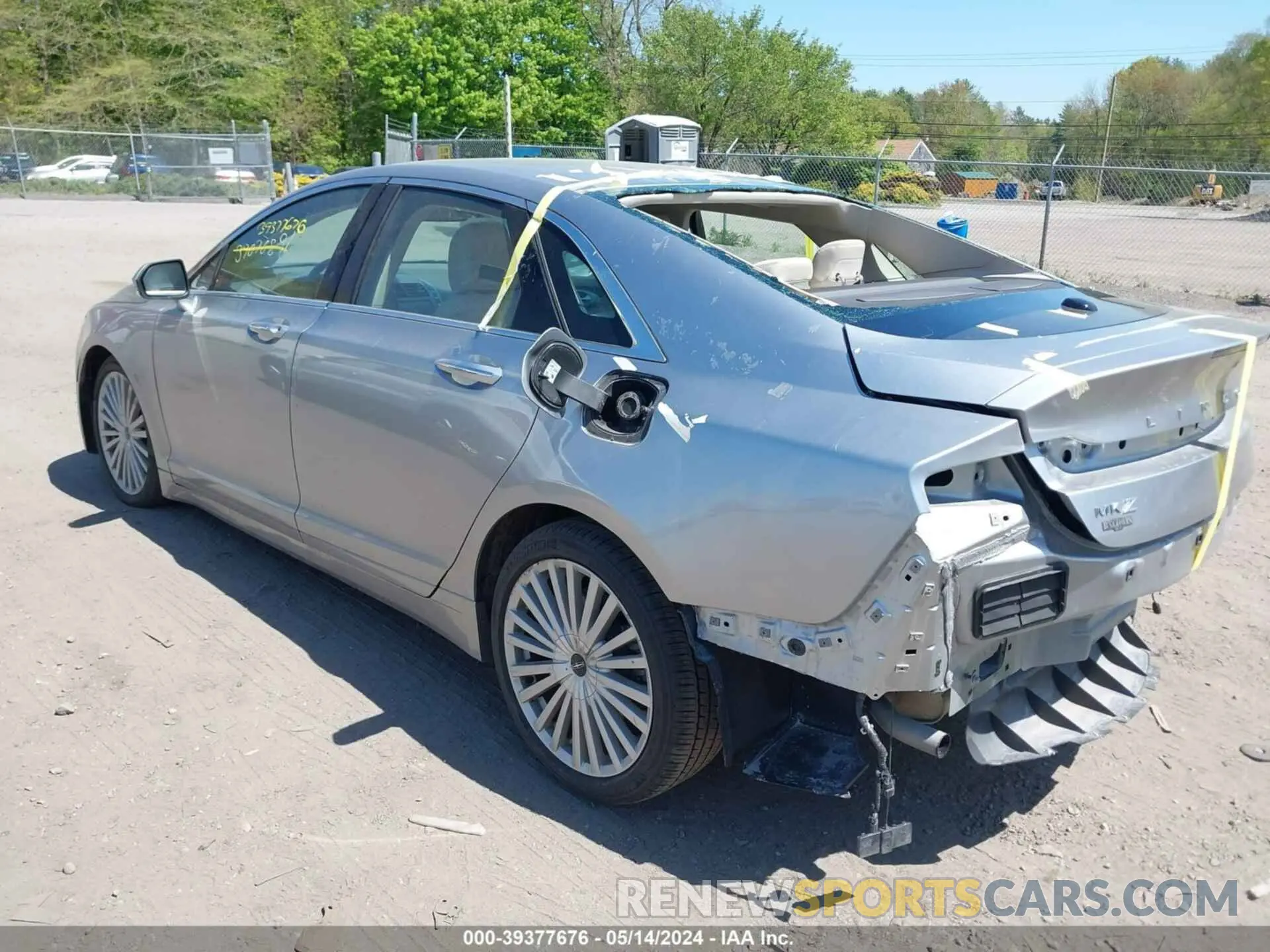 3 Фотография поврежденного автомобиля 3LN6L5E95LR602382 LINCOLN MKZ 2020