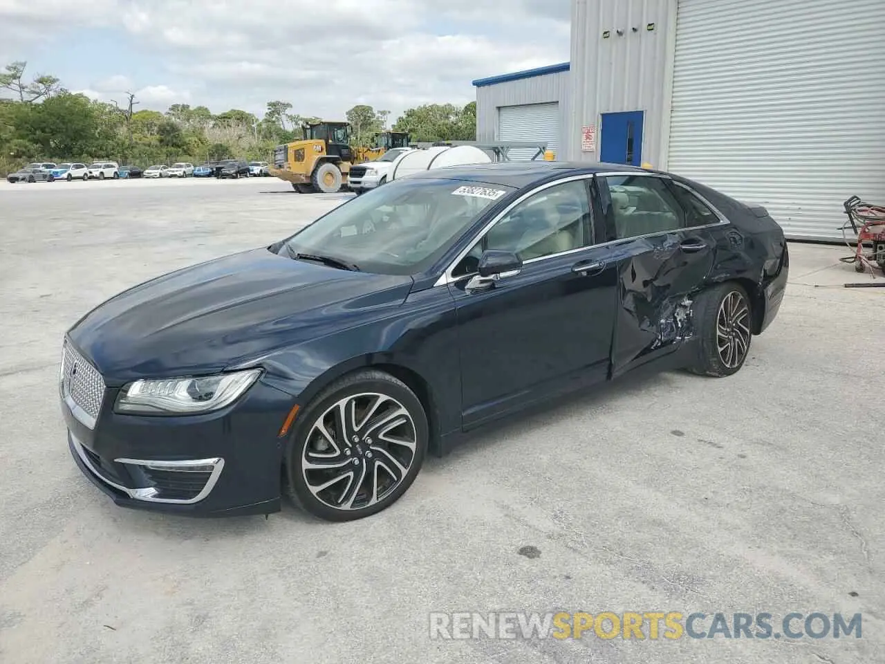 1 Photograph of a damaged car 3LN6L5E99LR608752 LINCOLN MKZ 2020