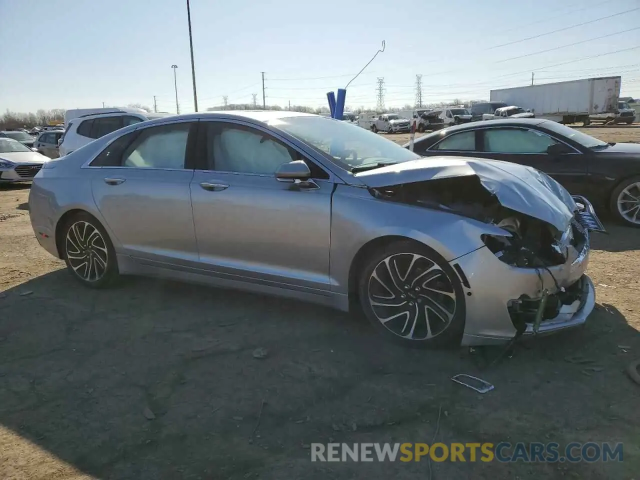 4 Фотография поврежденного автомобиля 3LN6L5F95LR616894 LINCOLN MKZ 2020