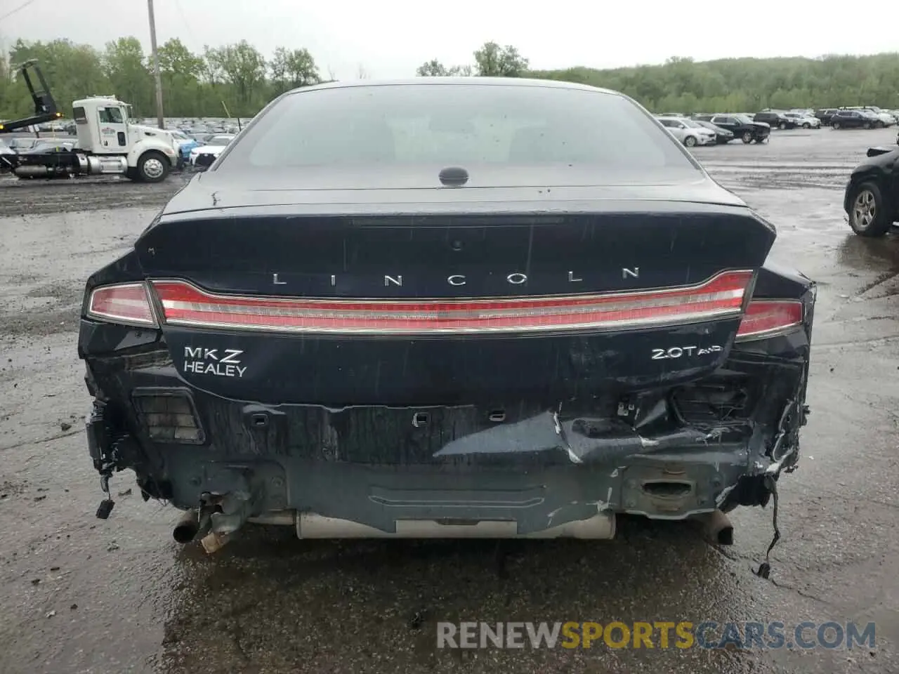 6 Photograph of a damaged car 3LN6L5F97LR601796 LINCOLN MKZ 2020