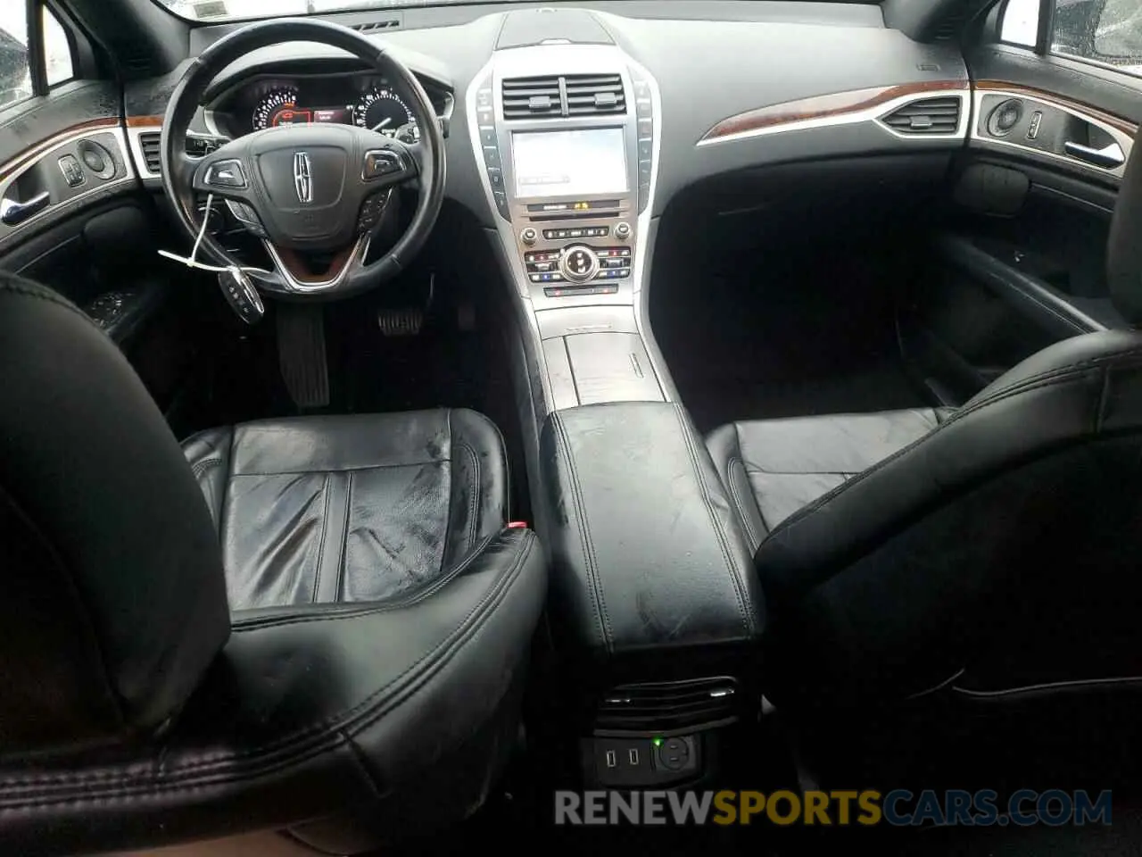 8 Photograph of a damaged car 3LN6L5F97LR601796 LINCOLN MKZ 2020