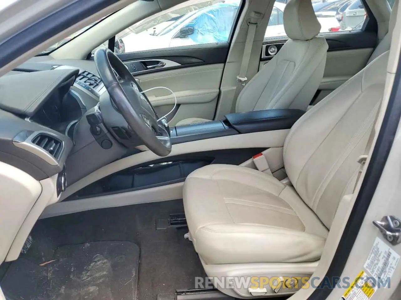 7 Фотография поврежденного автомобиля 3LN6L5F97LR606013 LINCOLN MKZ 2020