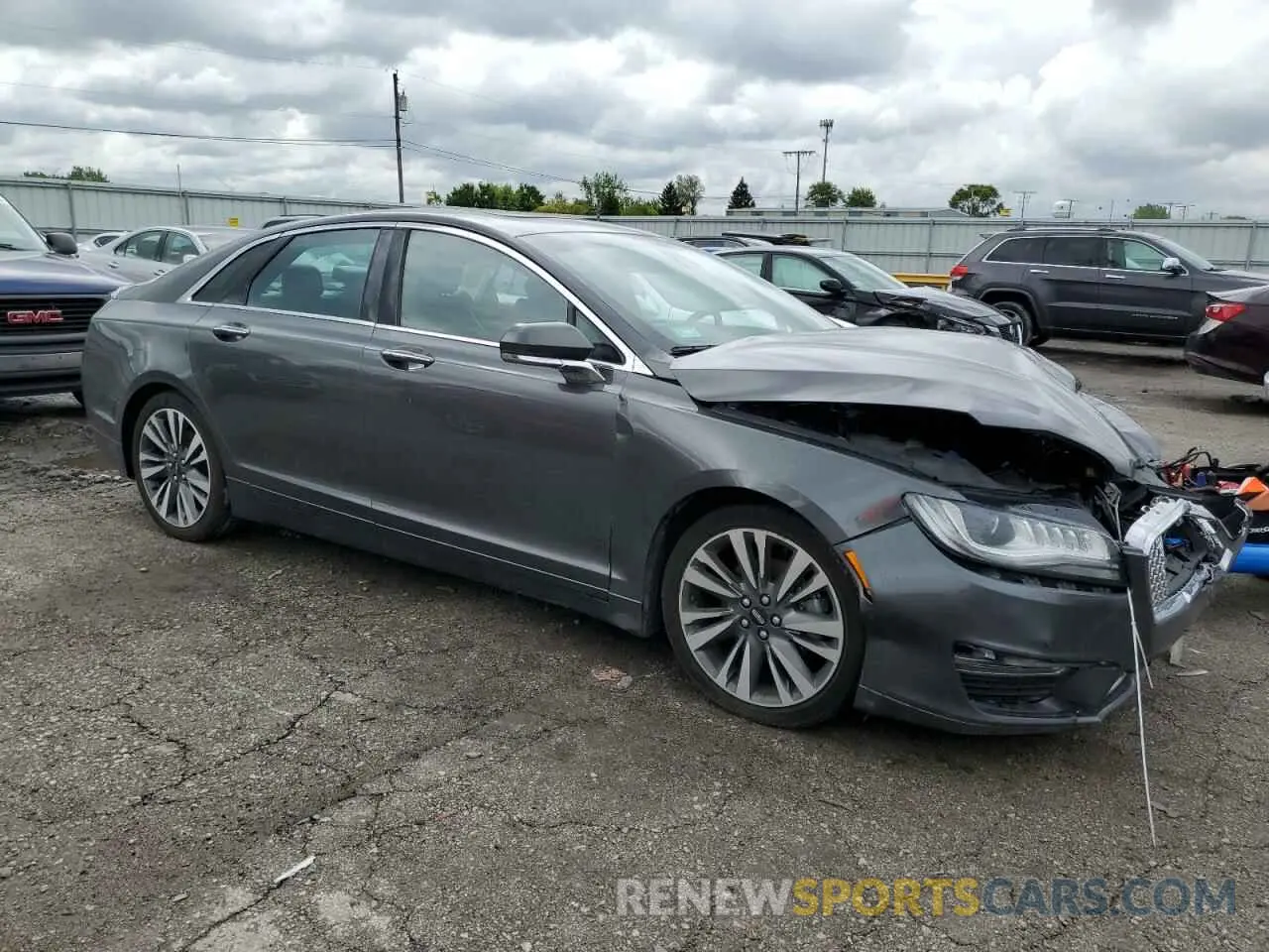 4 Photograph of a damaged car 3LN6L5F99LR617188 LINCOLN MKZ 2020