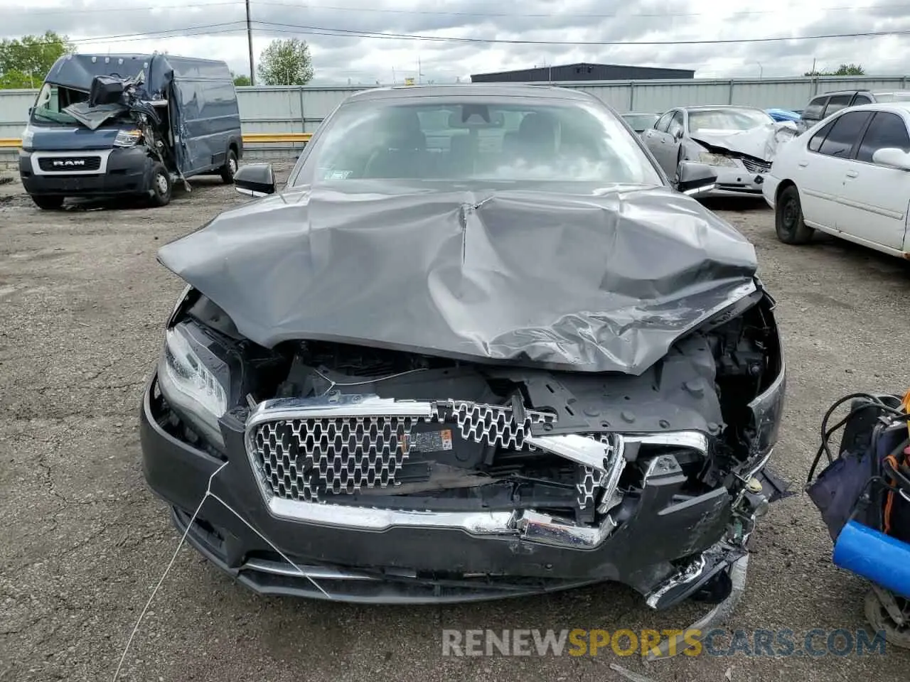 5 Photograph of a damaged car 3LN6L5F99LR617188 LINCOLN MKZ 2020