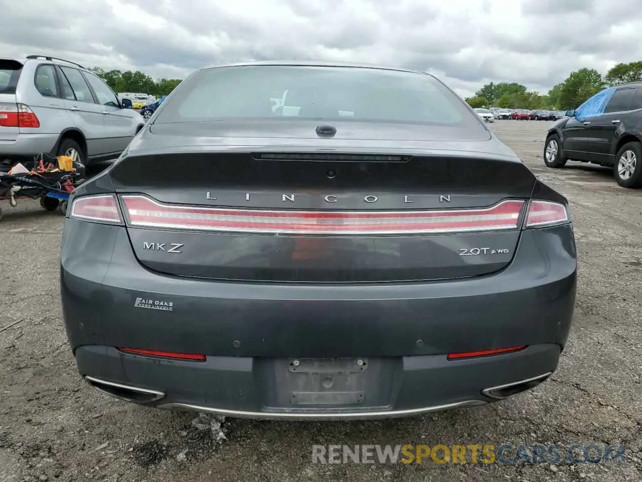 6 Photograph of a damaged car 3LN6L5F99LR617188 LINCOLN MKZ 2020