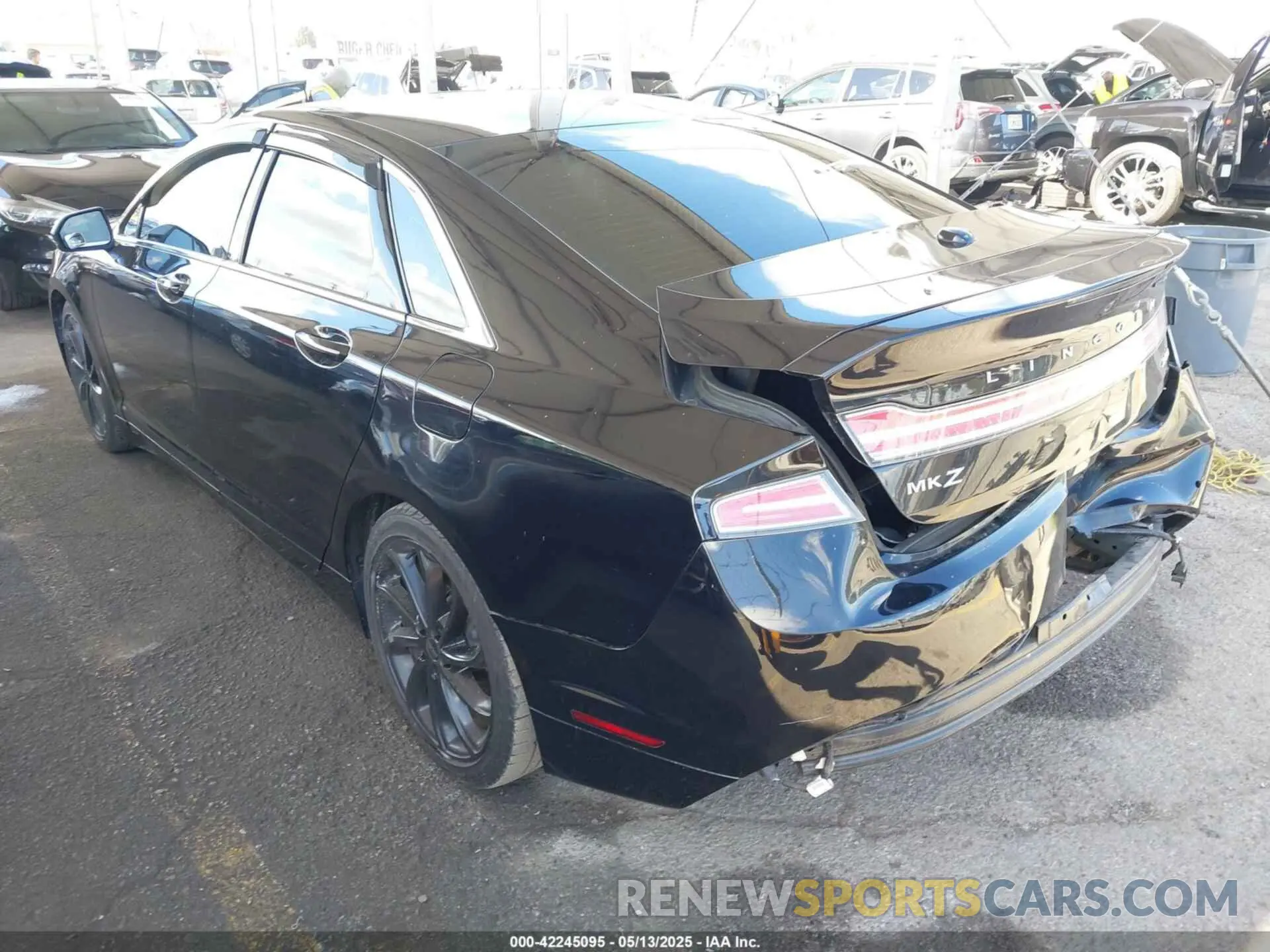 3 Photograph of a damaged car 3LN6L5LU7KR623708 LINCOLN MKZ HYBRID 2019