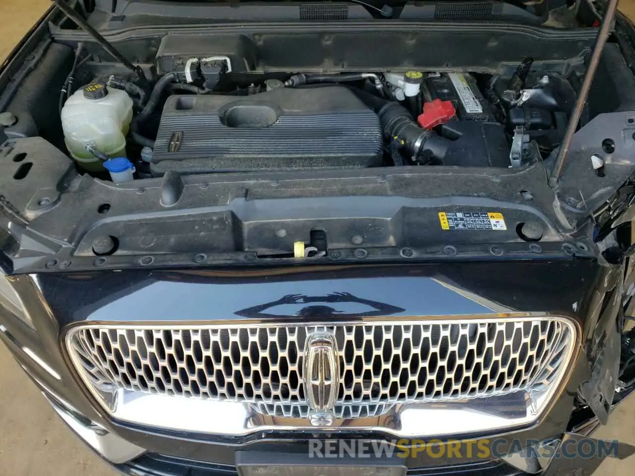 12 Photograph of a damaged car 2LMPJ6K91KBL58980 LINCOLN NAUTILUS 2019