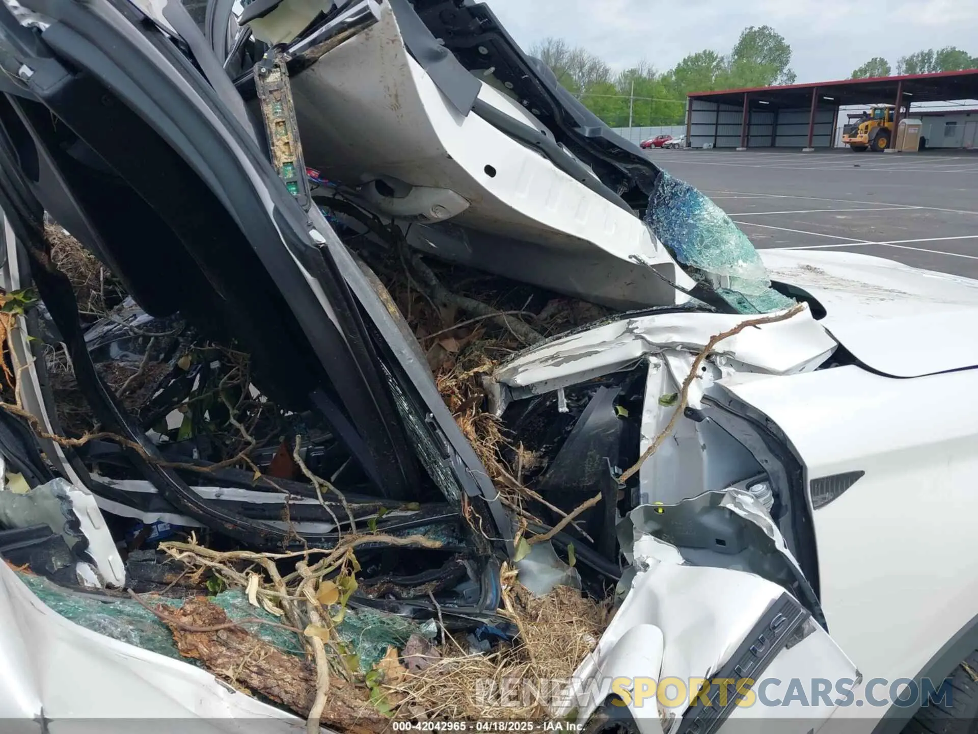 5 Photograph of a damaged car 2LMPJ6L94KBL21159 LINCOLN NAUTILUS 2019