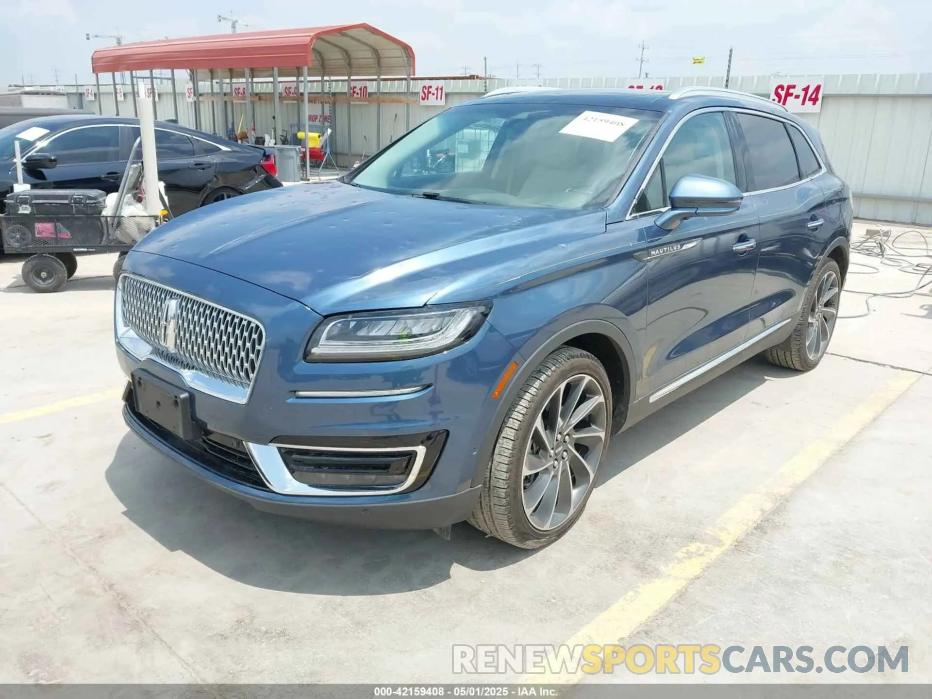 2 Photograph of a damaged car 2LMPJ6L95KBL42845 LINCOLN NAUTILUS 2019
