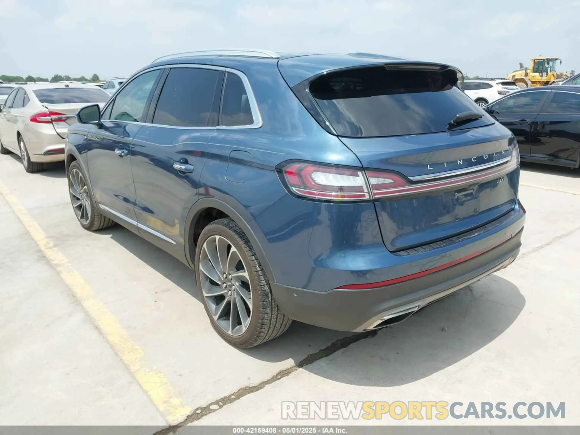 3 Photograph of a damaged car 2LMPJ6L95KBL42845 LINCOLN NAUTILUS 2019