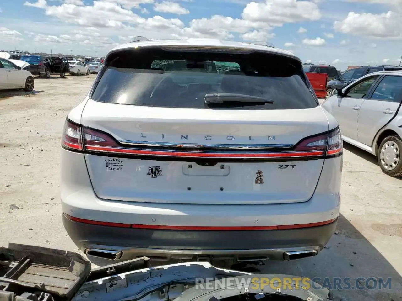 6 Photograph of a damaged car 2LMPJ6LP1KBL22090 LINCOLN NAUTILUS 2019
