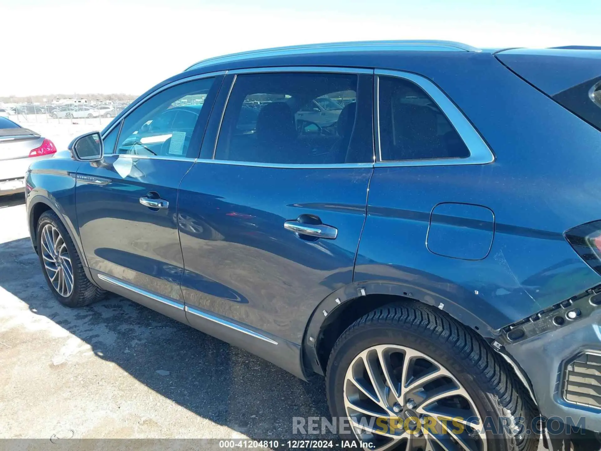 15 Photograph of a damaged car 2LMPJ6LP3KBL51283 LINCOLN NAUTILUS 2019