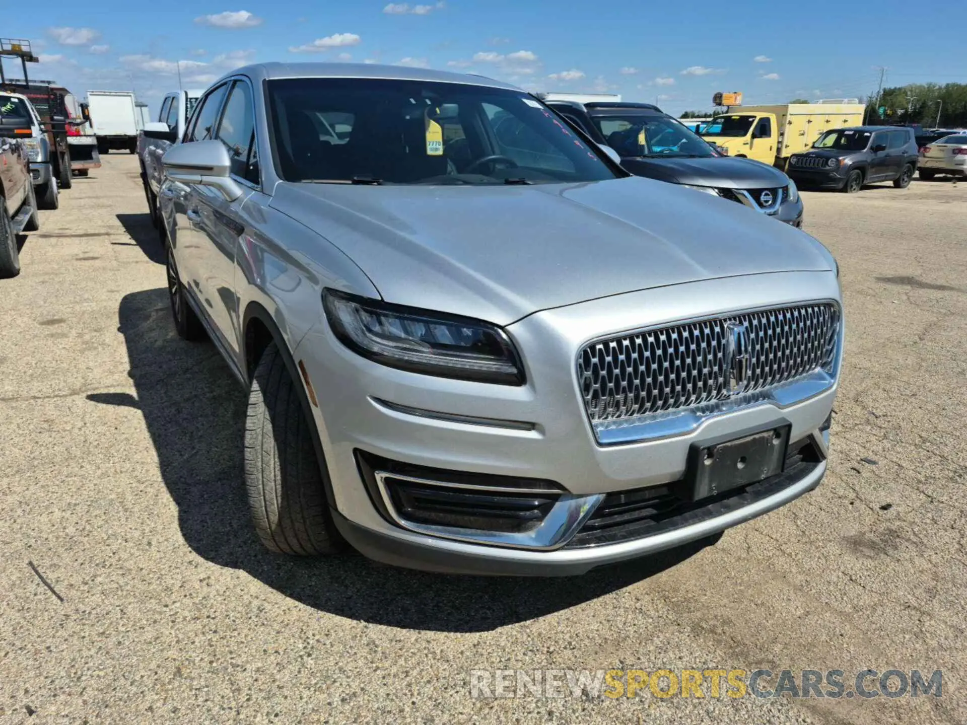 12 Photograph of a damaged car 2LMPJ8K91KBL61518 LINCOLN NAUTILUS 2019