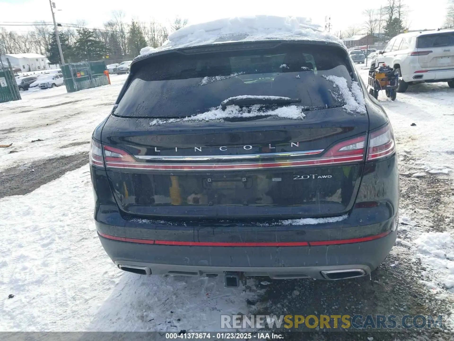 16 Photograph of a damaged car 2LMPJ8L97KBL22933 LINCOLN NAUTILUS 2019