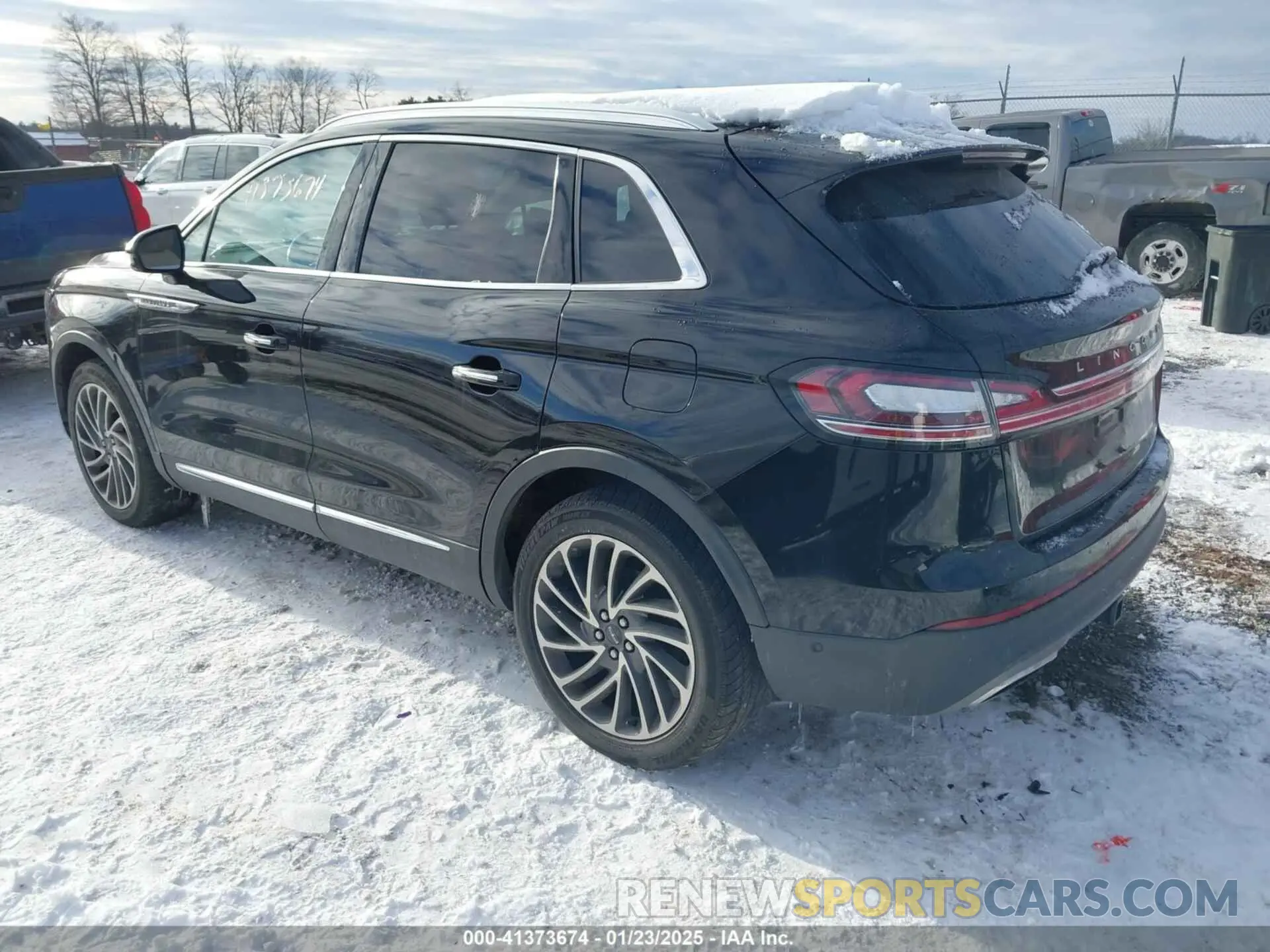 3 Photograph of a damaged car 2LMPJ8L97KBL22933 LINCOLN NAUTILUS 2019