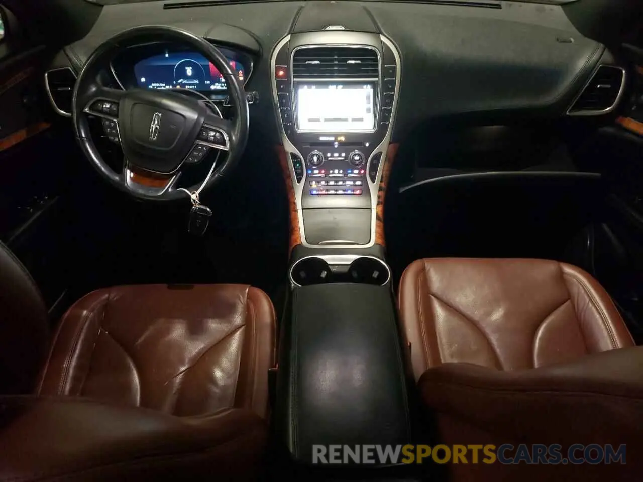 8 Photograph of a damaged car 2LMPJ8L98KBL11651 LINCOLN NAUTILUS 2019