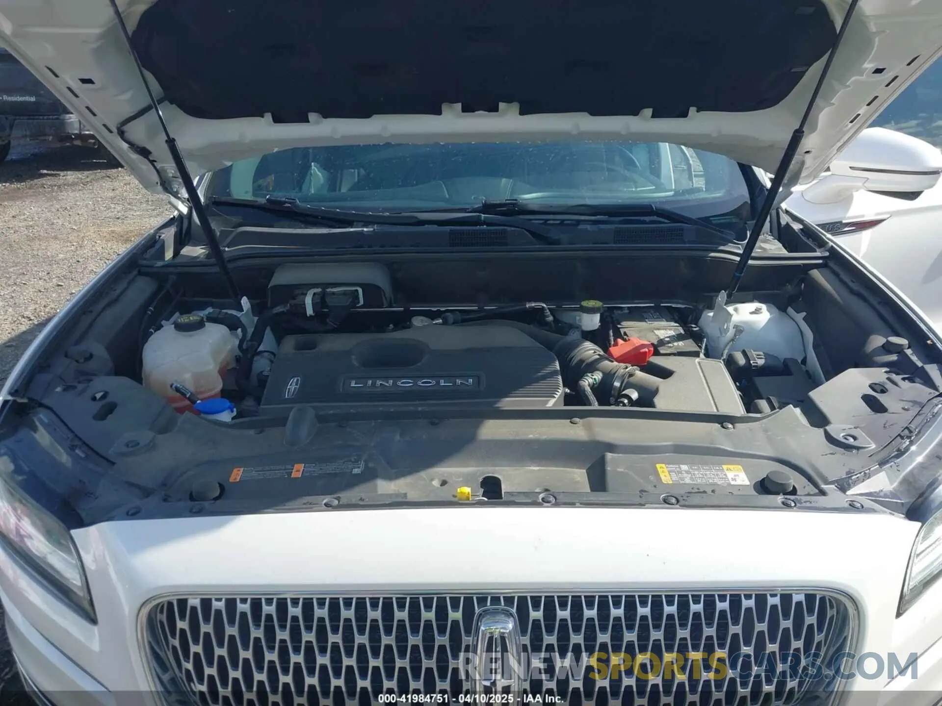 10 Фотография поврежденного автомобиля 2LMPJ8L98KBL14453 LINCOLN NAUTILUS 2019