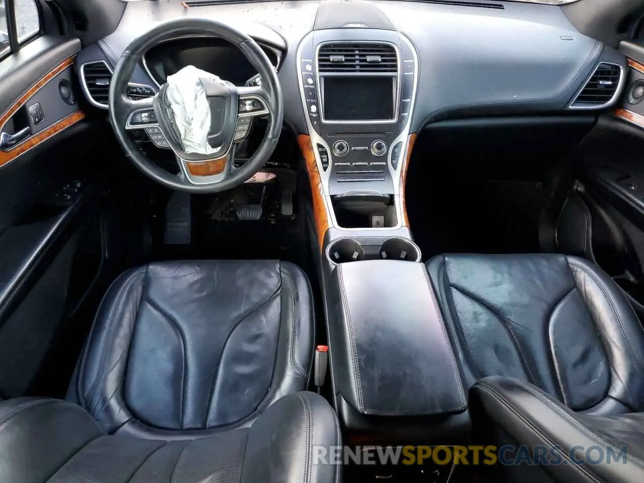 8 Фотография поврежденного автомобиля 2LMPJ8L98KBL16896 LINCOLN NAUTILUS 2019