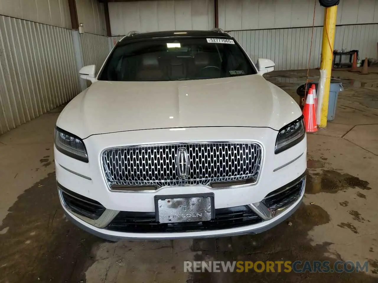 5 Photograph of a damaged car 2LMPJ8L99KBL62737 LINCOLN NAUTILUS 2019