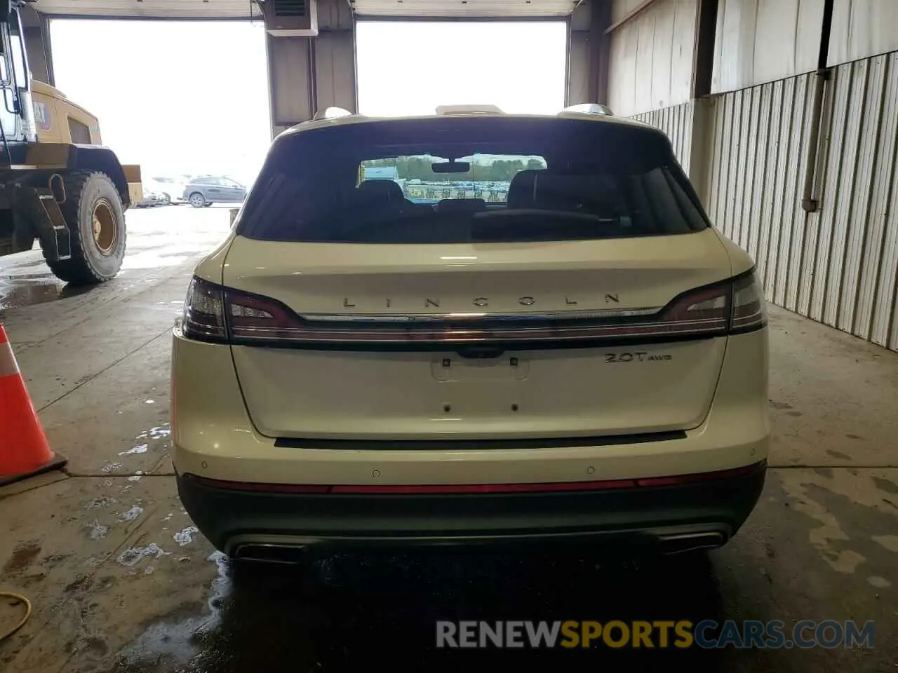 6 Photograph of a damaged car 2LMPJ8L99KBL62737 LINCOLN NAUTILUS 2019