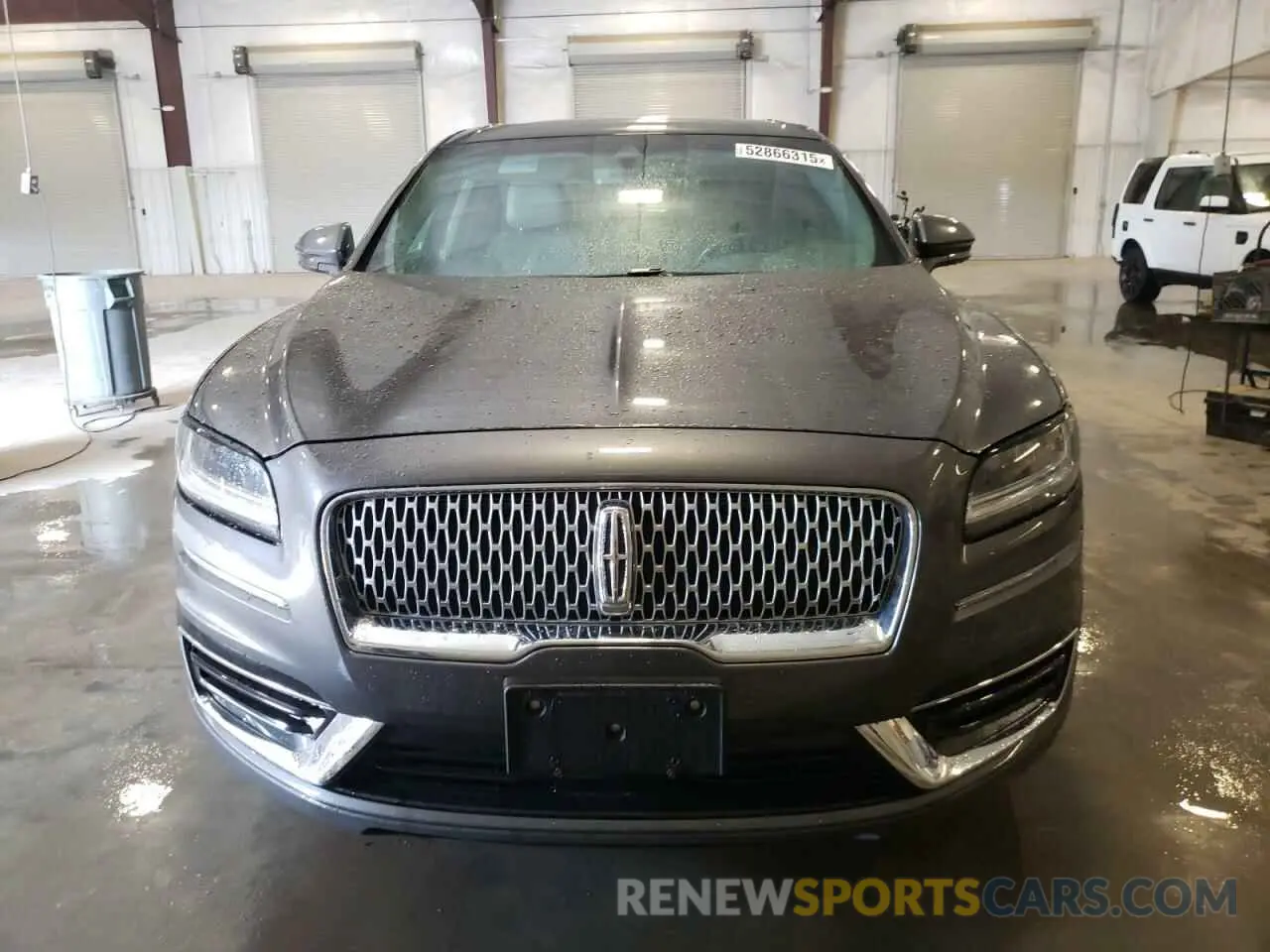 5 Photograph of a damaged car 2LMPJ8LP0KBL11769 LINCOLN NAUTILUS 2019