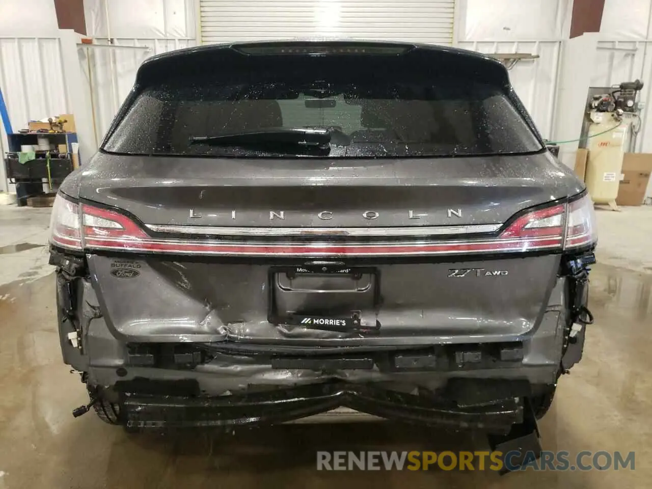 6 Photograph of a damaged car 2LMPJ8LP0KBL11769 LINCOLN NAUTILUS 2019