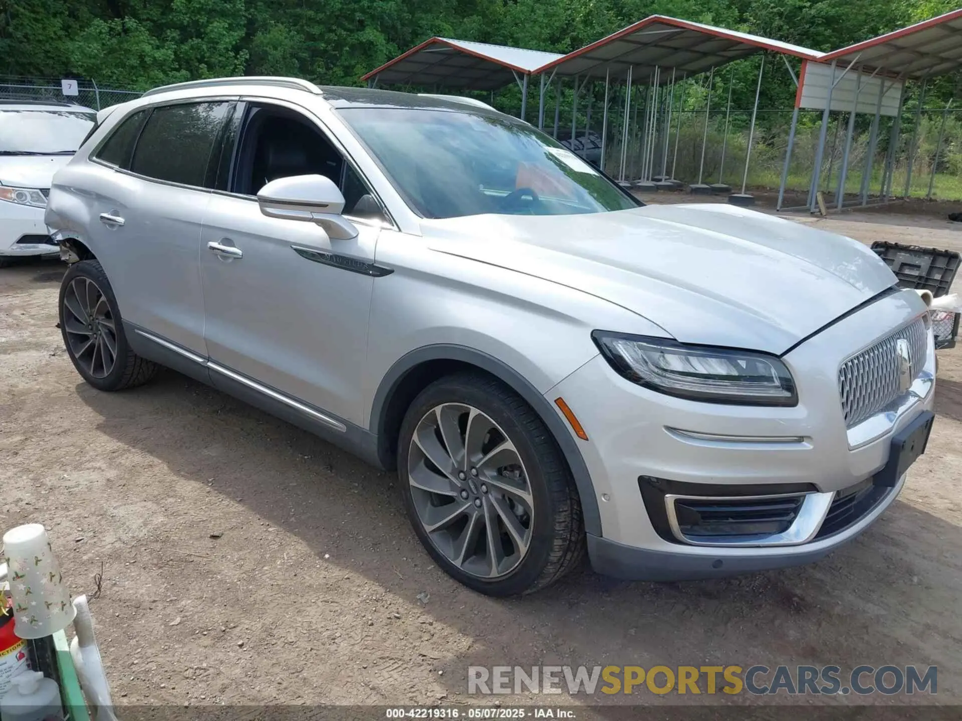 1 Photograph of a damaged car 2LMPJ8LP5KBL32374 LINCOLN NAUTILUS 2019