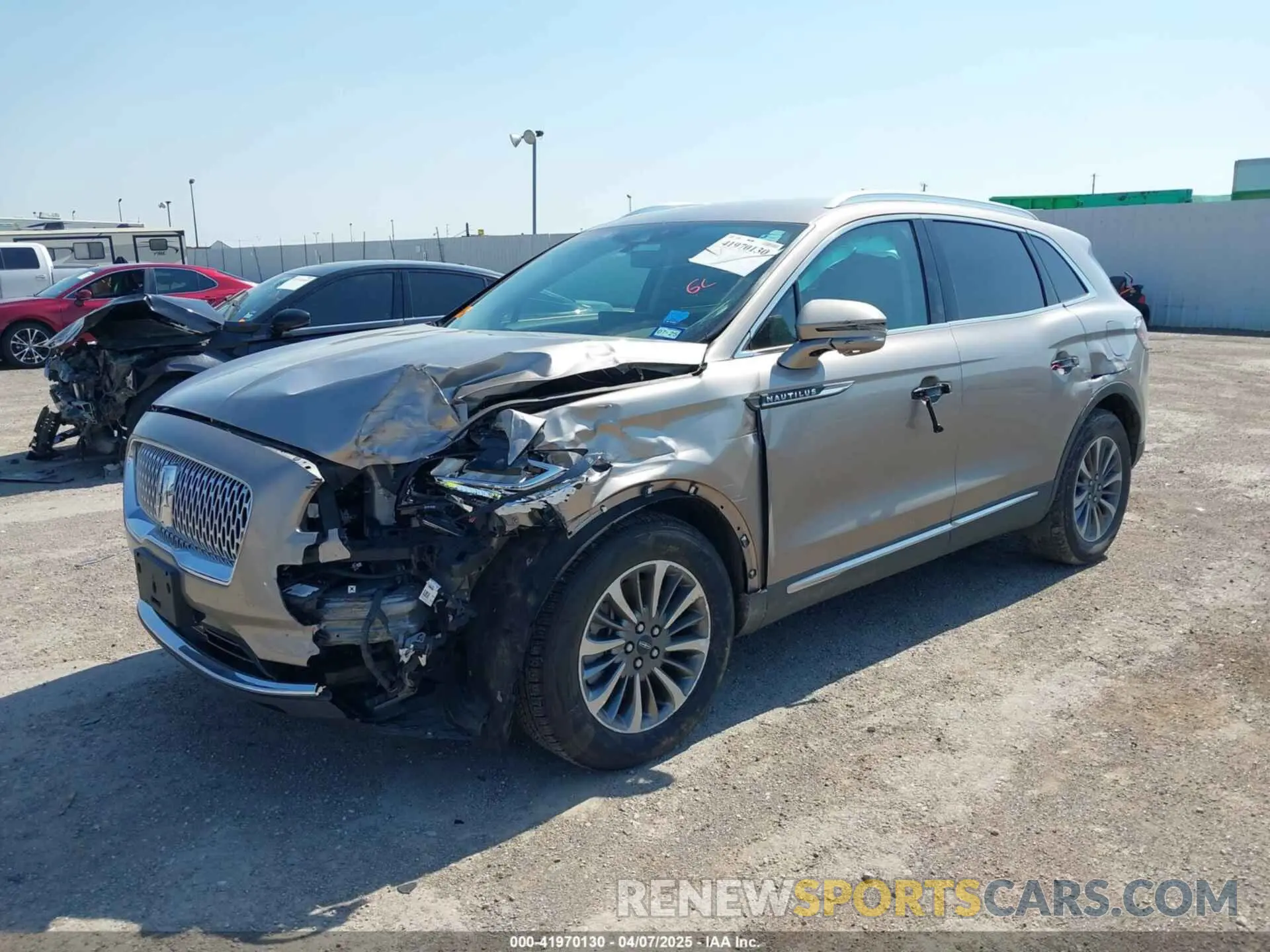 6 Photograph of a damaged car 2LMPJ6J91MBL13901 LINCOLN NAUTILUS 2021