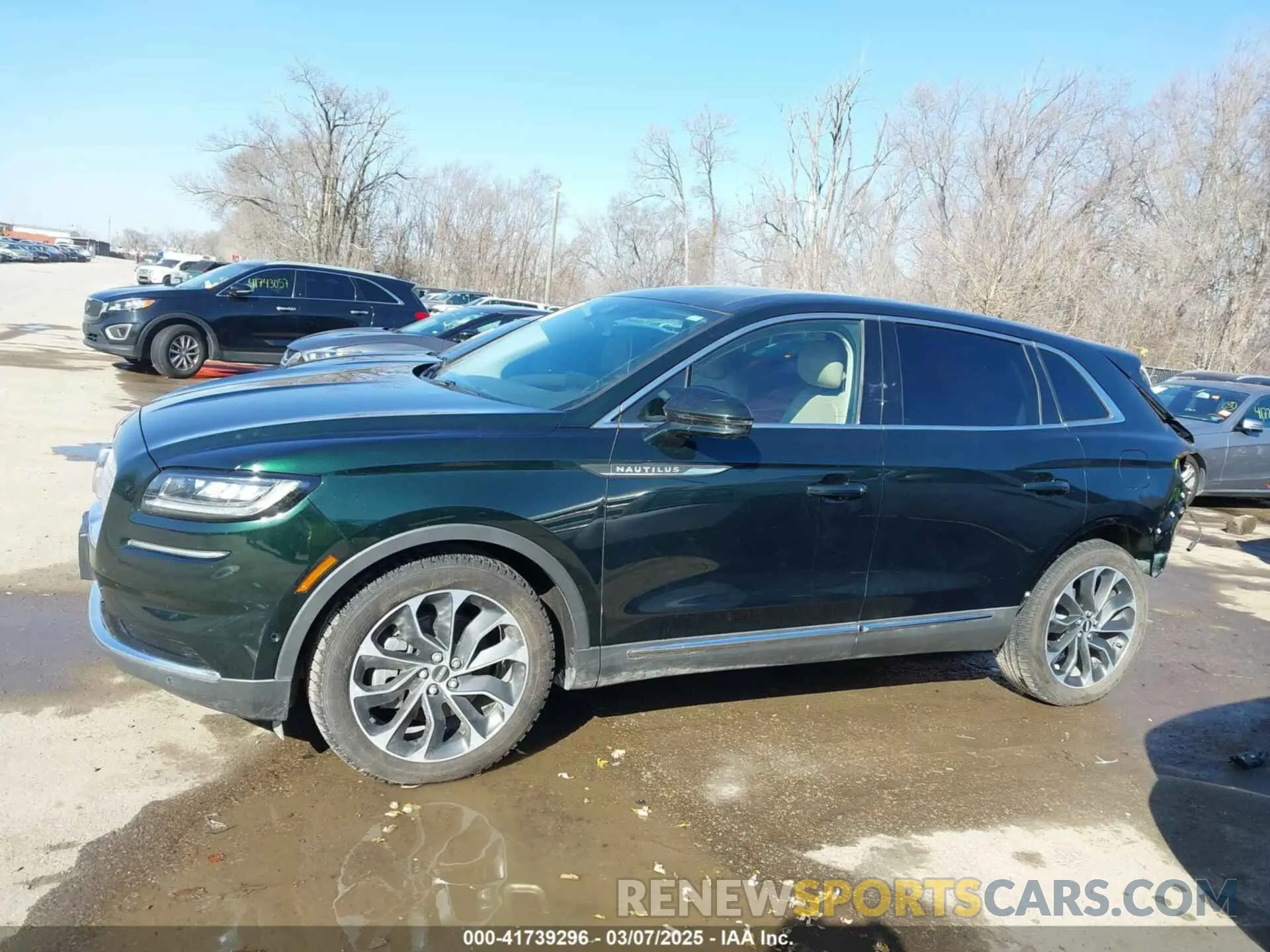 15 Фотография поврежденного автомобиля 2LMPJ6K94MBL15057 LINCOLN NAUTILUS 2021