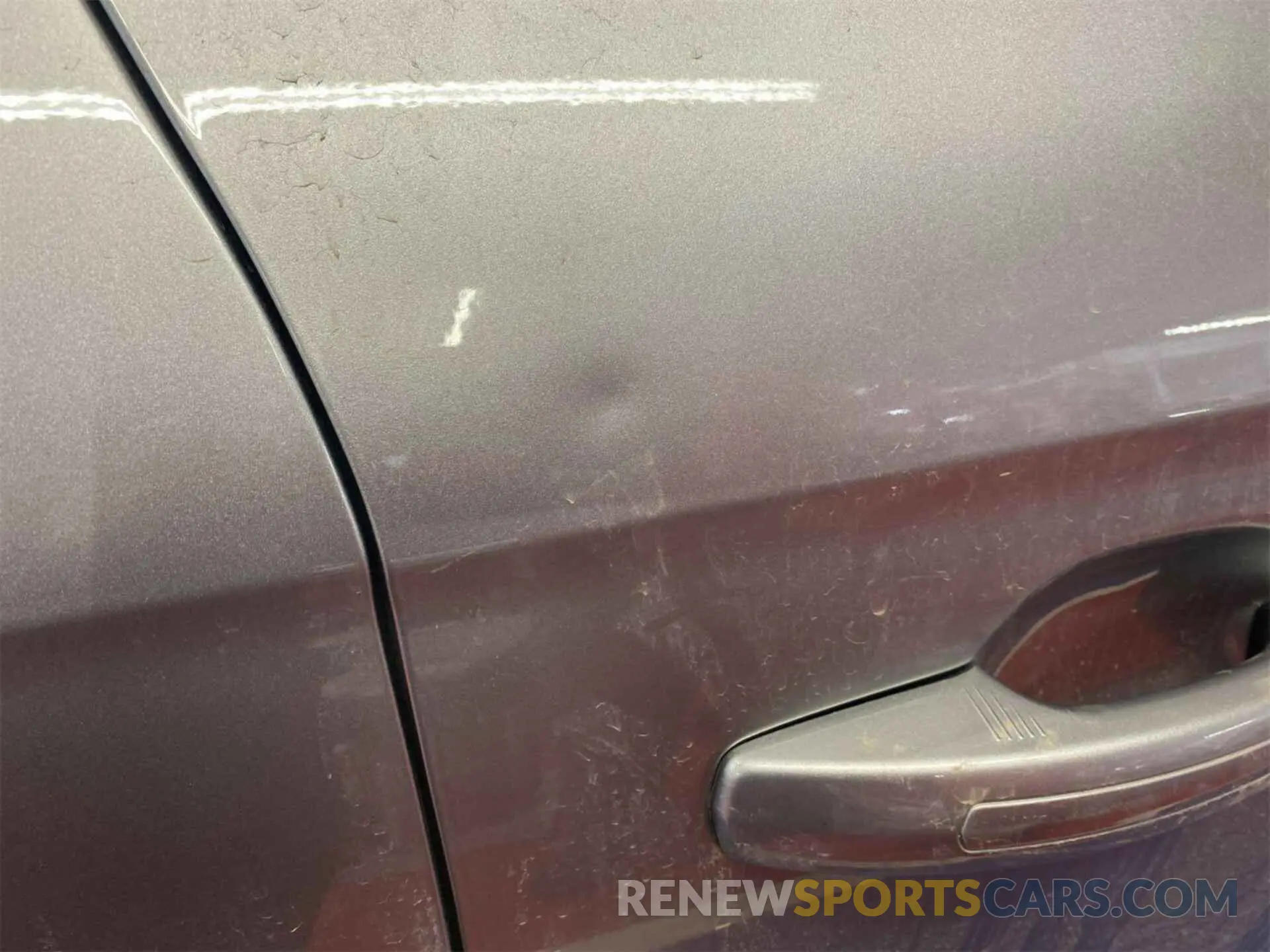 24 Photograph of a damaged car 2LMPJ8K99MBL11517 LINCOLN NAUTILUS 2021