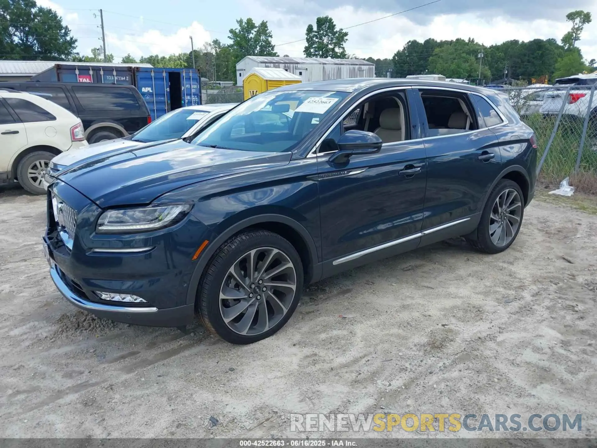 2 Photograph of a damaged car 2LMPJ8KP9MBL16019 LINCOLN NAUTILUS 2021