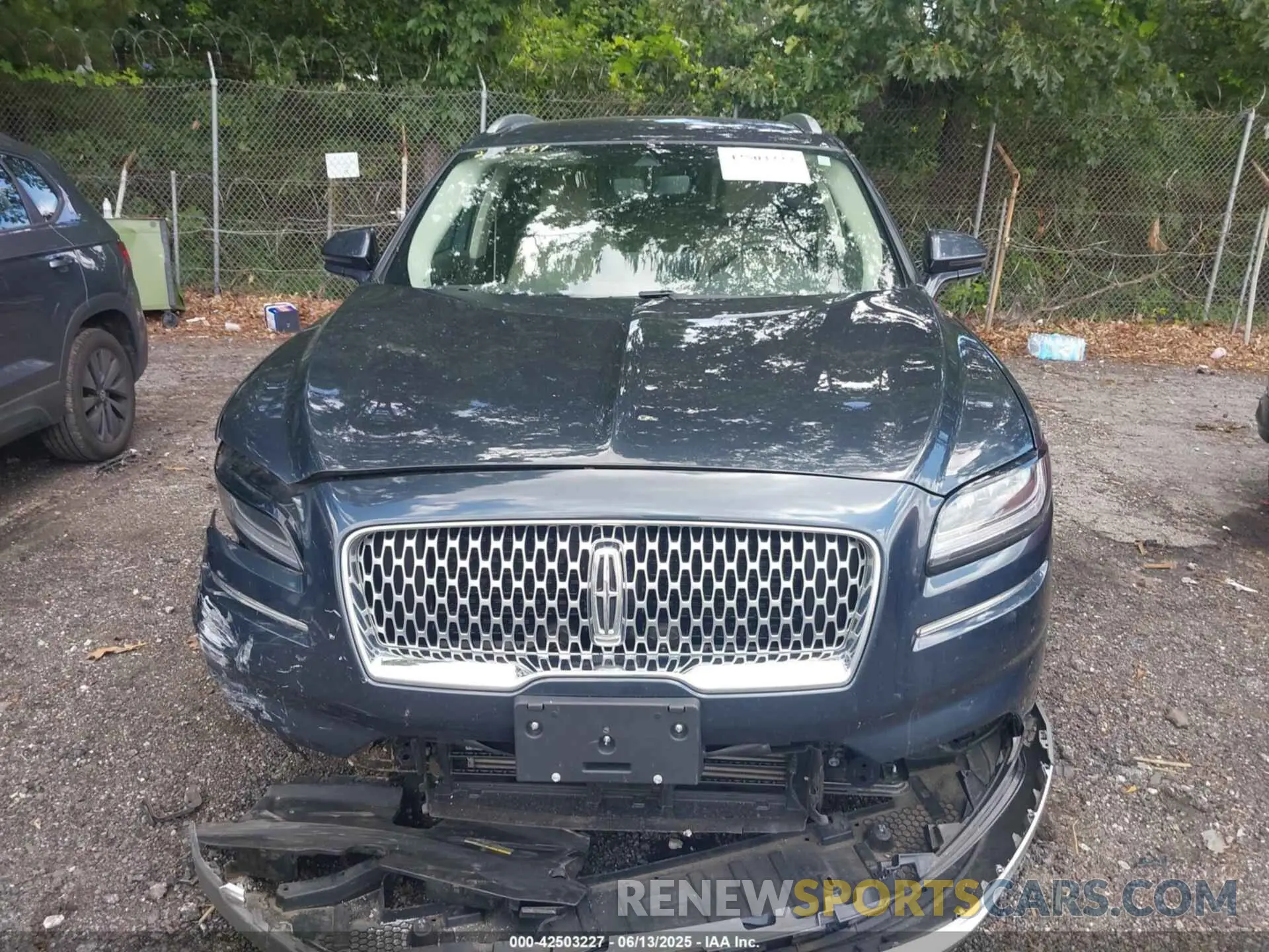 12 Photograph of a damaged car 2LMPJ6J96NBL02846 LINCOLN NAUTILUS 2022