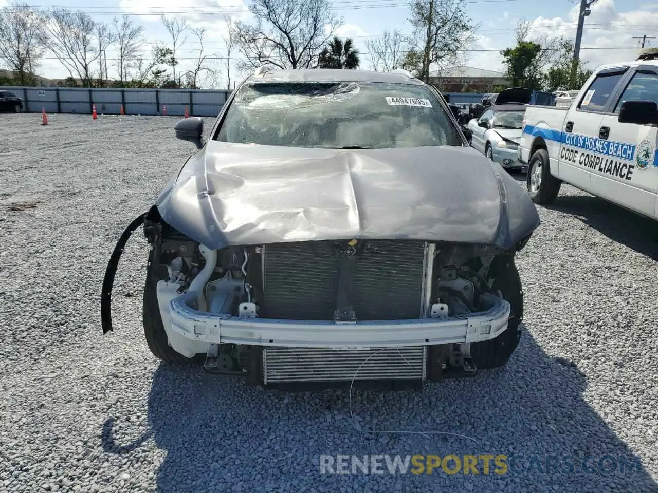 5 Photograph of a damaged car 2LMPJ6J98NBL20832 LINCOLN NAUTILUS 2022