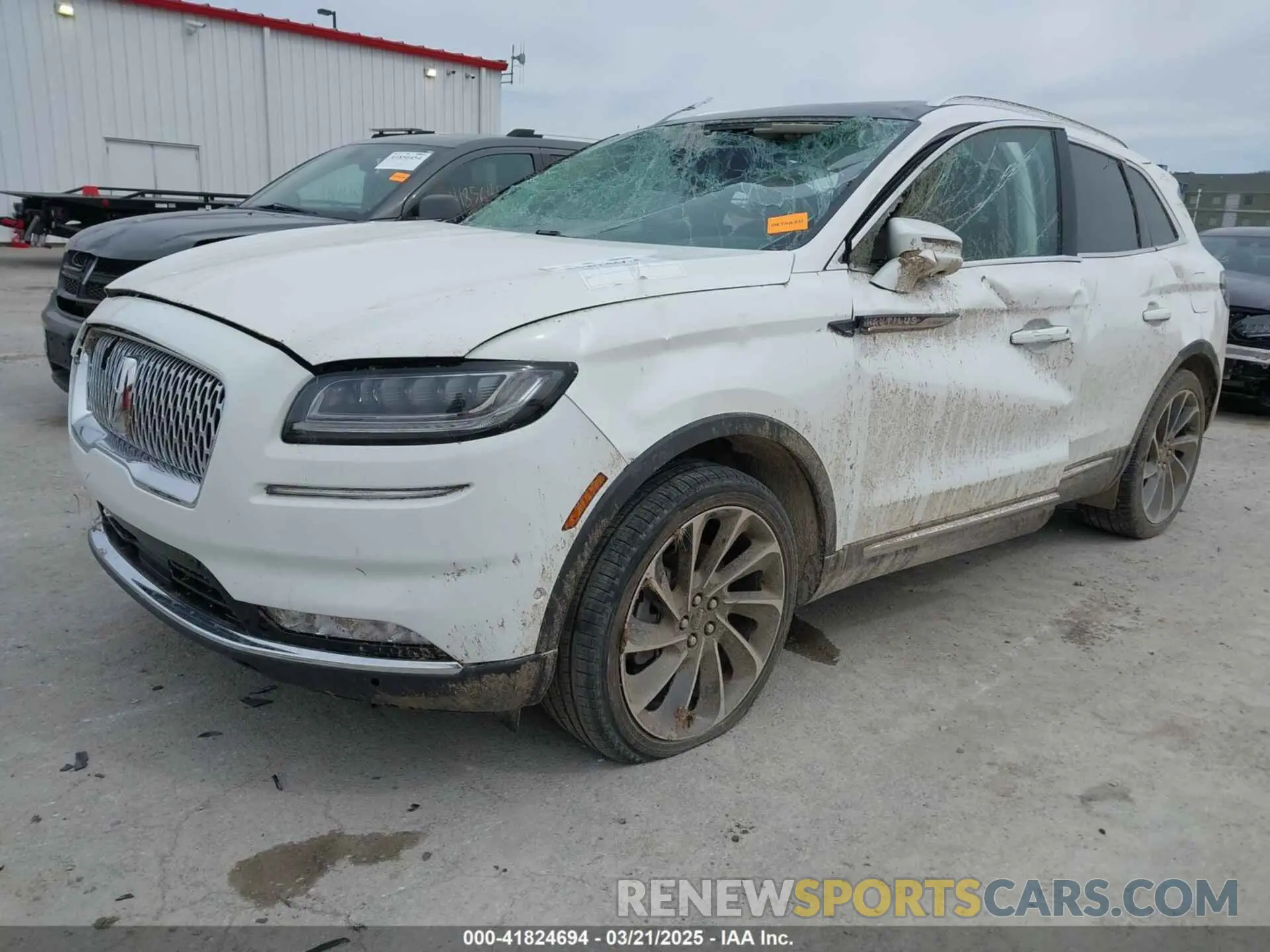 2 Photograph of a damaged car 2LMPJ8K95NBL24072 LINCOLN NAUTILUS 2022