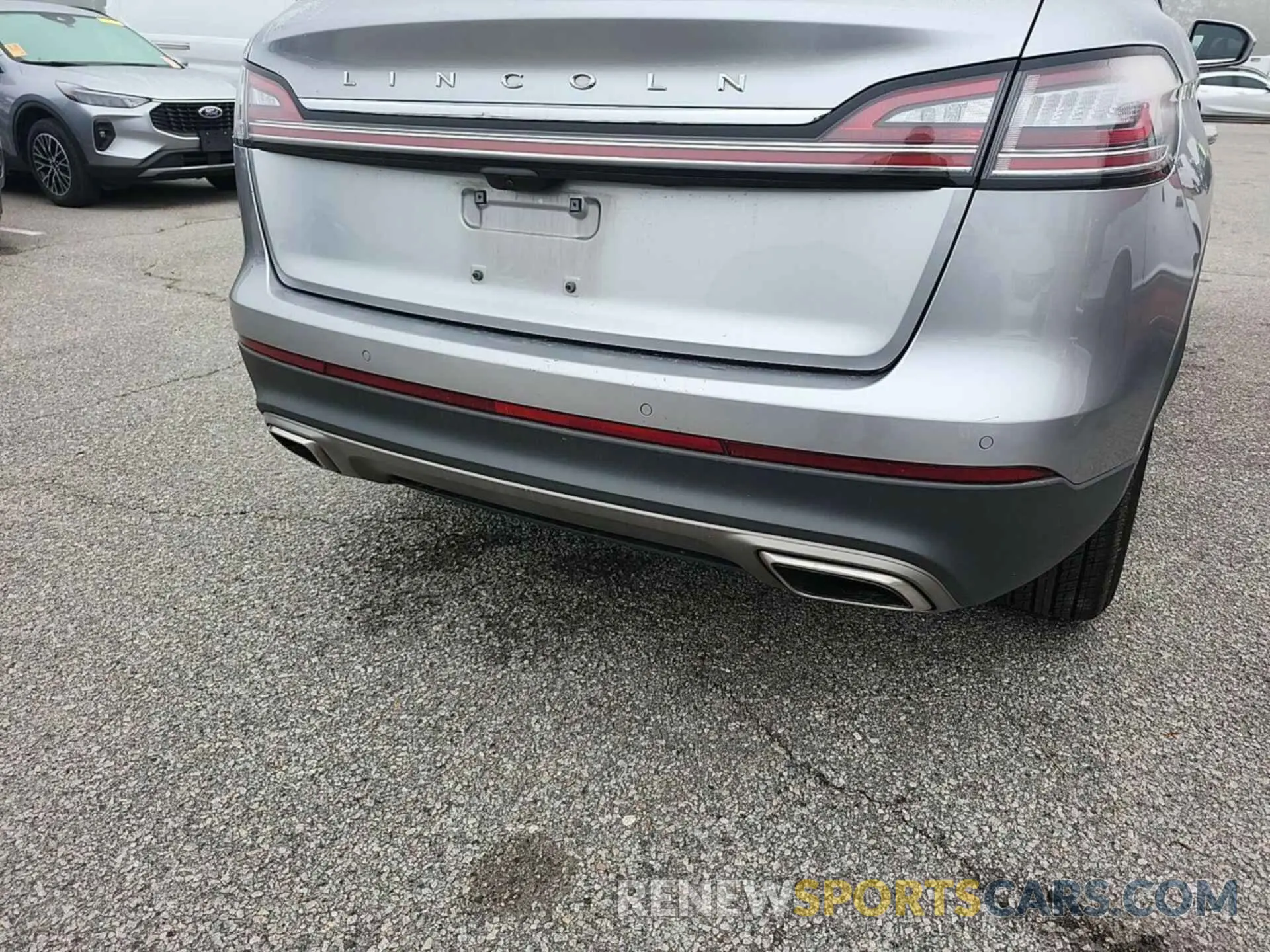 3 Photograph of a damaged car 2LMPJ6K92PBL06698 LINCOLN NAUTILUS 2023