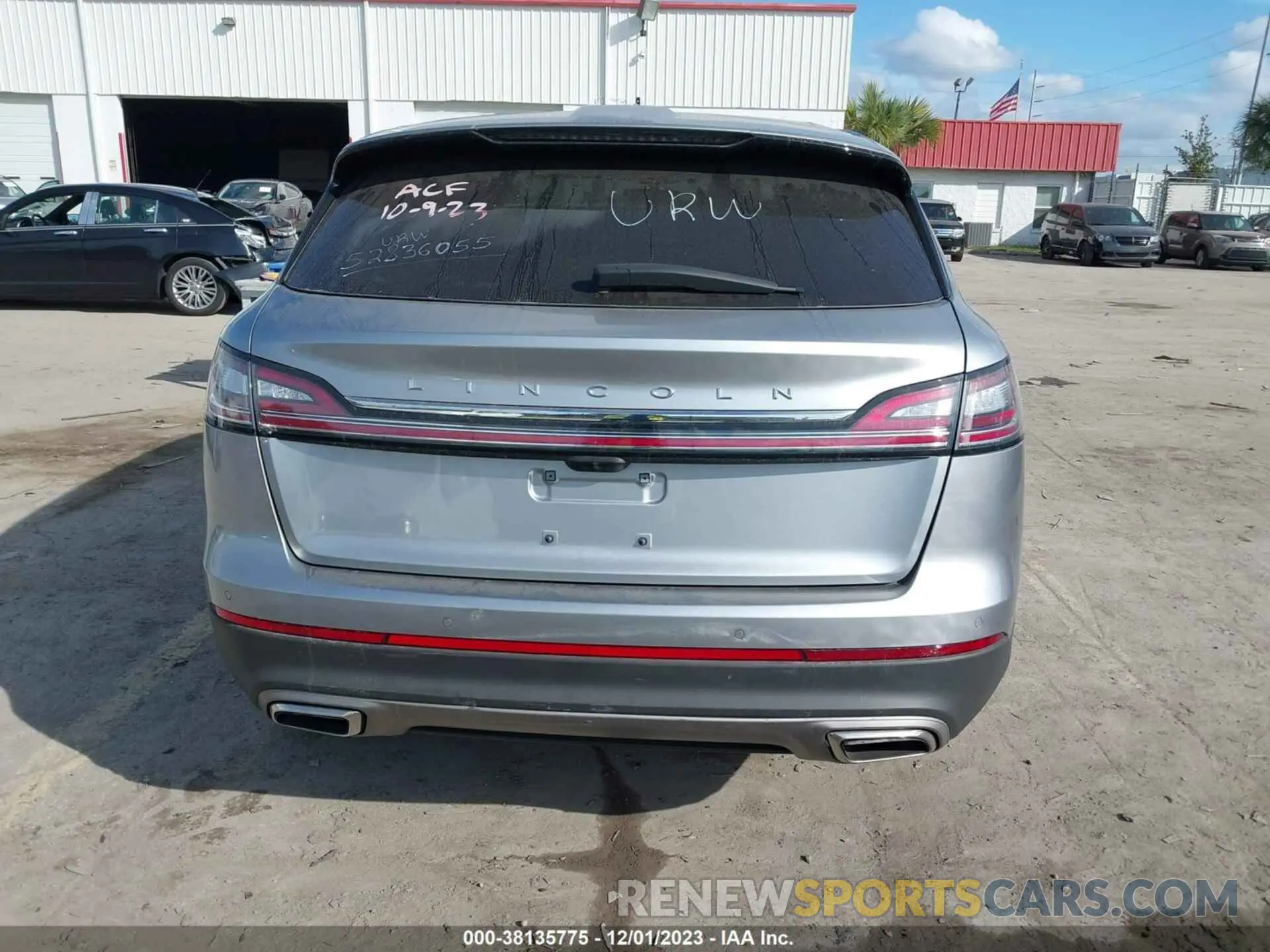 16 Photograph of a damaged car 2LMPJ6K93PBL12705 LINCOLN NAUTILUS 2023
