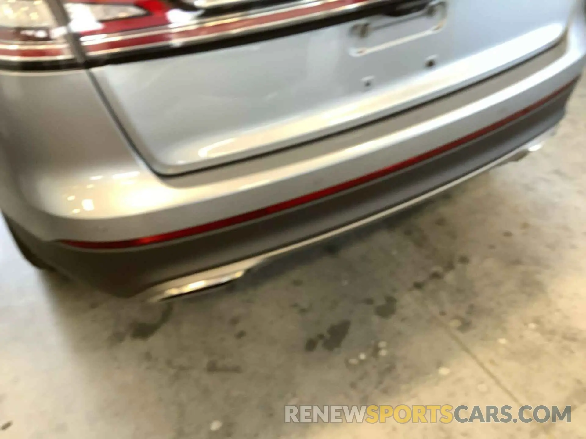 31 Photograph of a damaged car 2LMPJ6K95PBL07103 LINCOLN NAUTILUS 2023