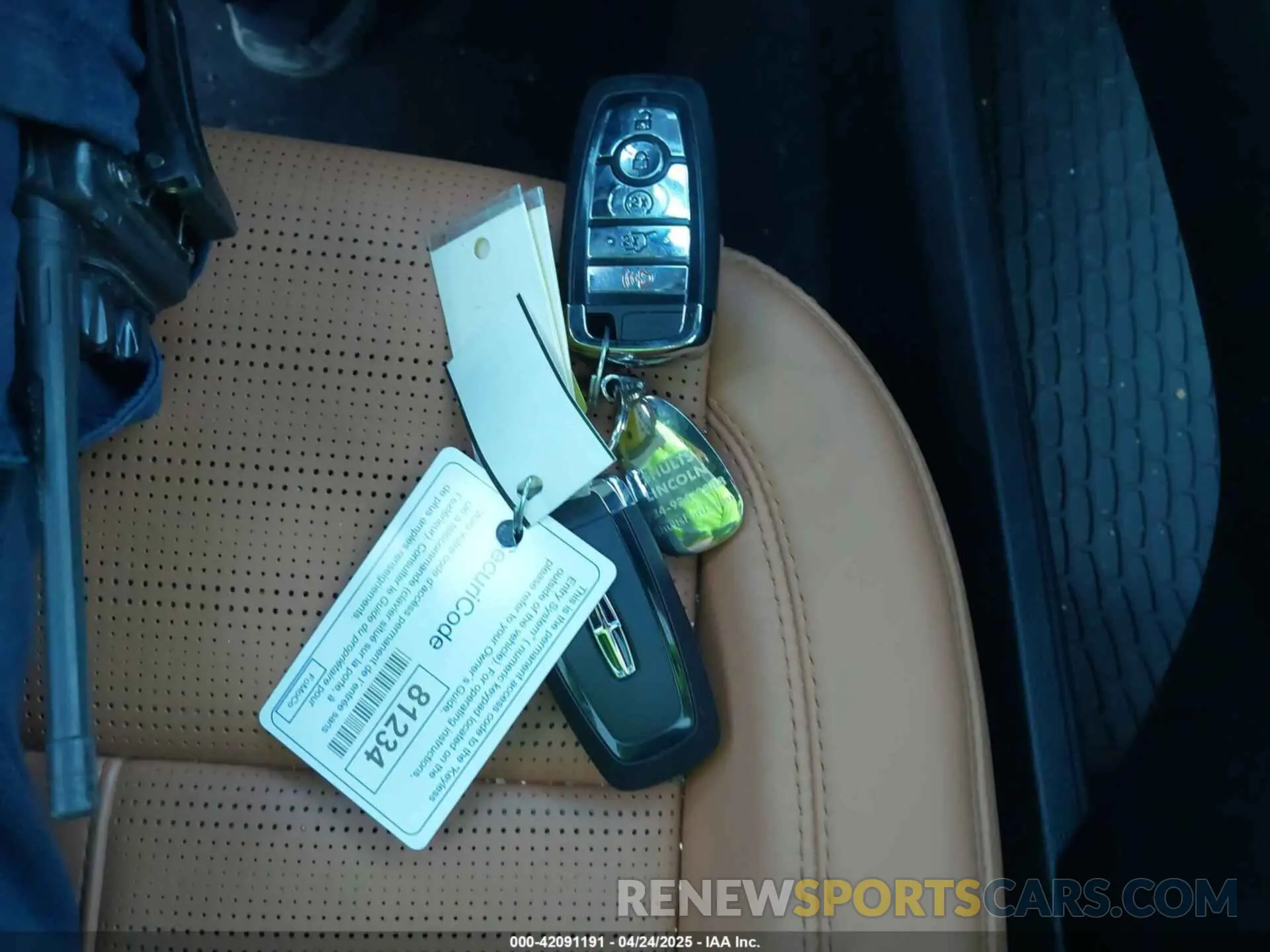 11 Photograph of a damaged car 2LMPJ9JP1PBL28970 LINCOLN NAUTILUS 2023