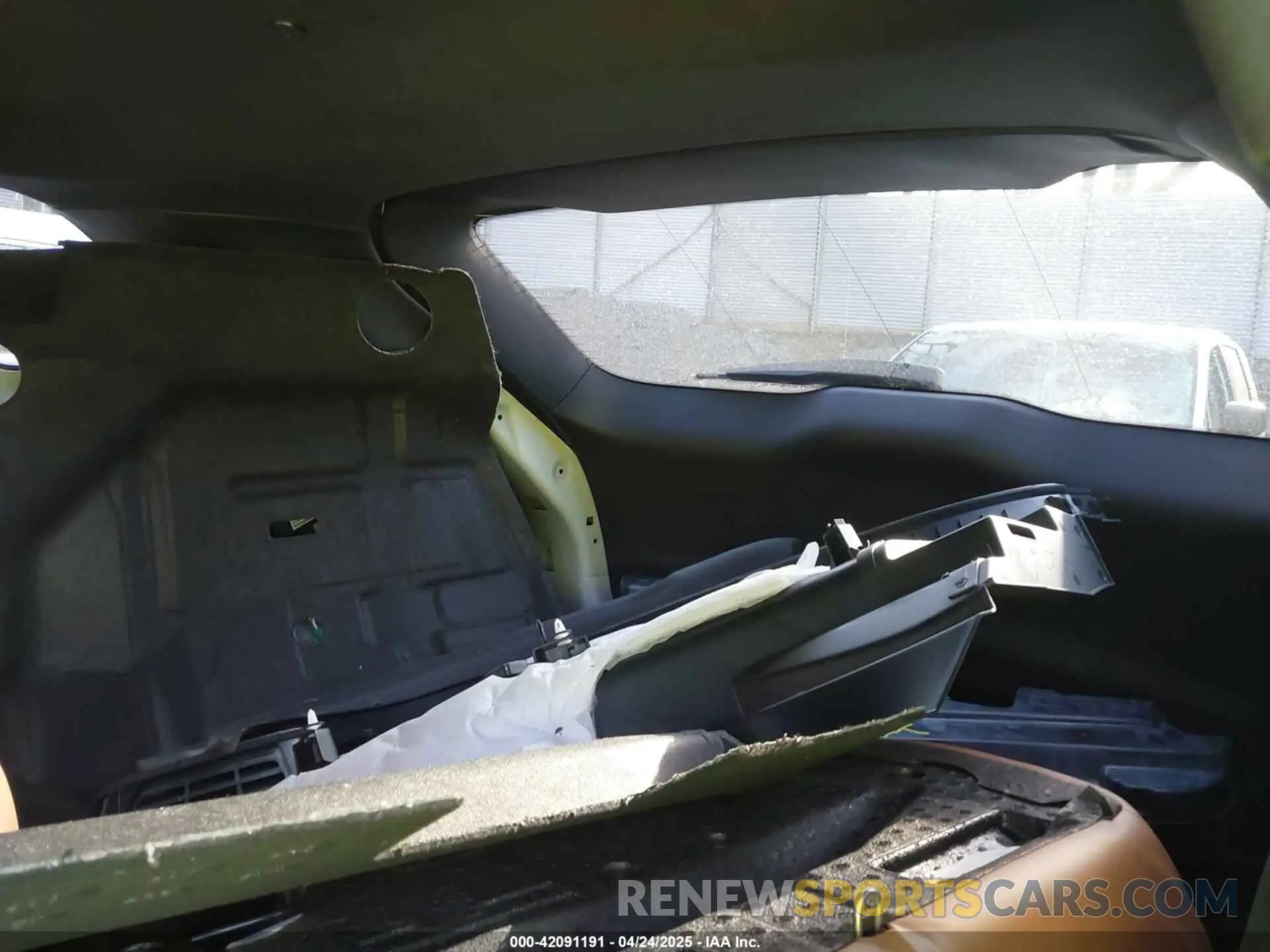 22 Photograph of a damaged car 2LMPJ9JP1PBL28970 LINCOLN NAUTILUS 2023