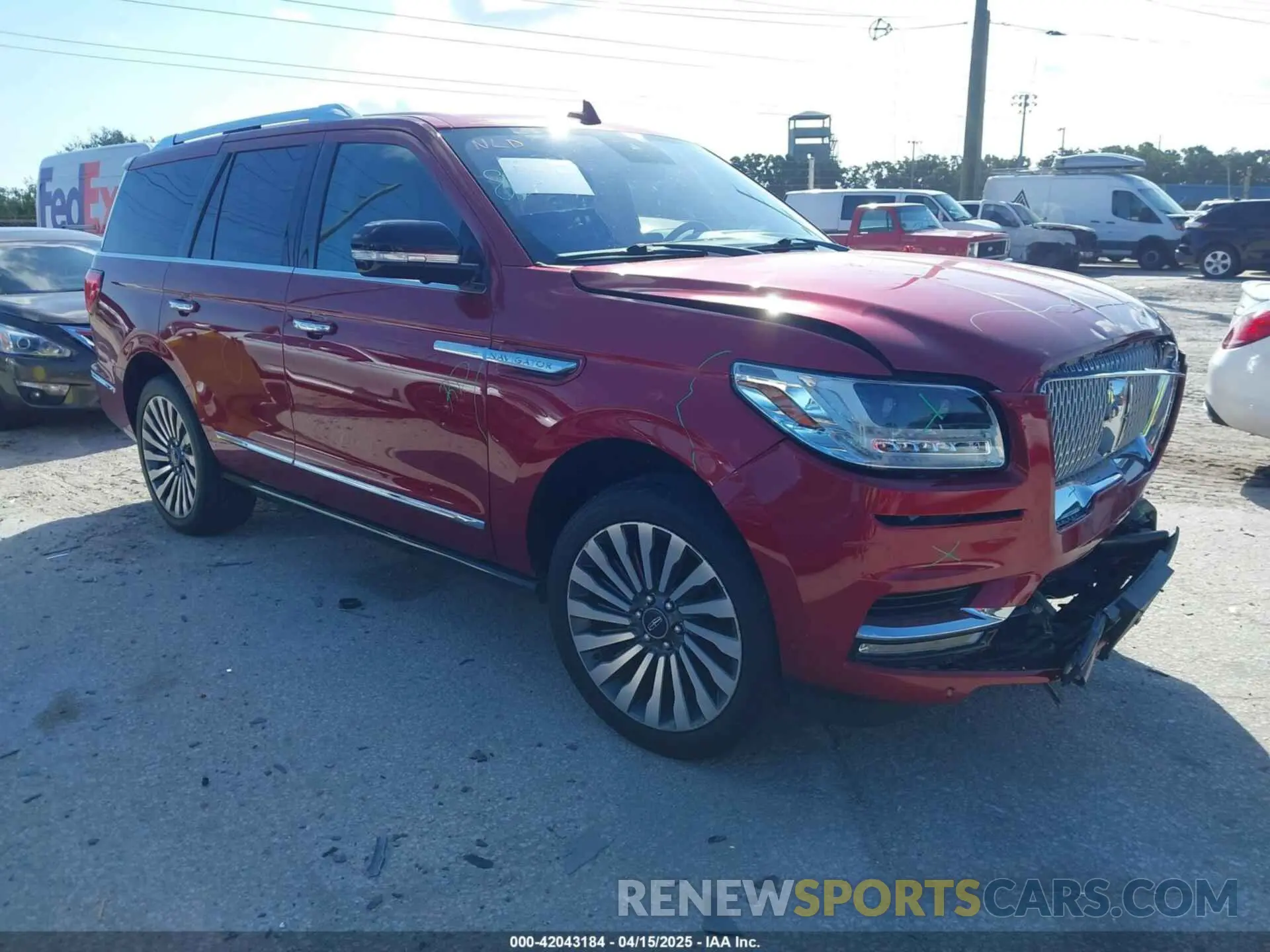 1 Фотография поврежденного автомобиля 5LMJJ2LT0KEL01580 LINCOLN NAVIGATOR 2019