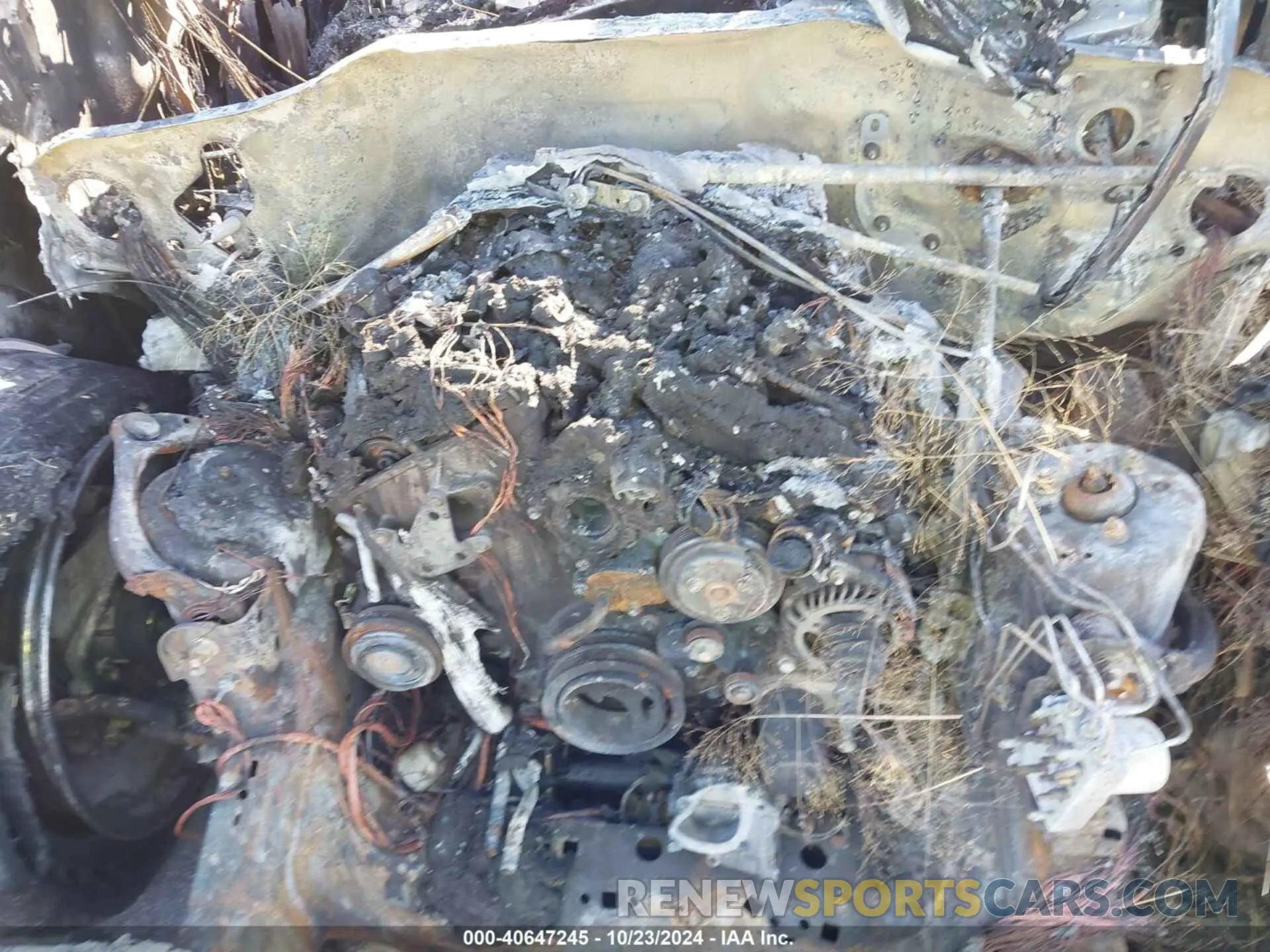 10 Photograph of a damaged car 5LMJJ2LT3KEL00715 LINCOLN NAVIGATOR 2019