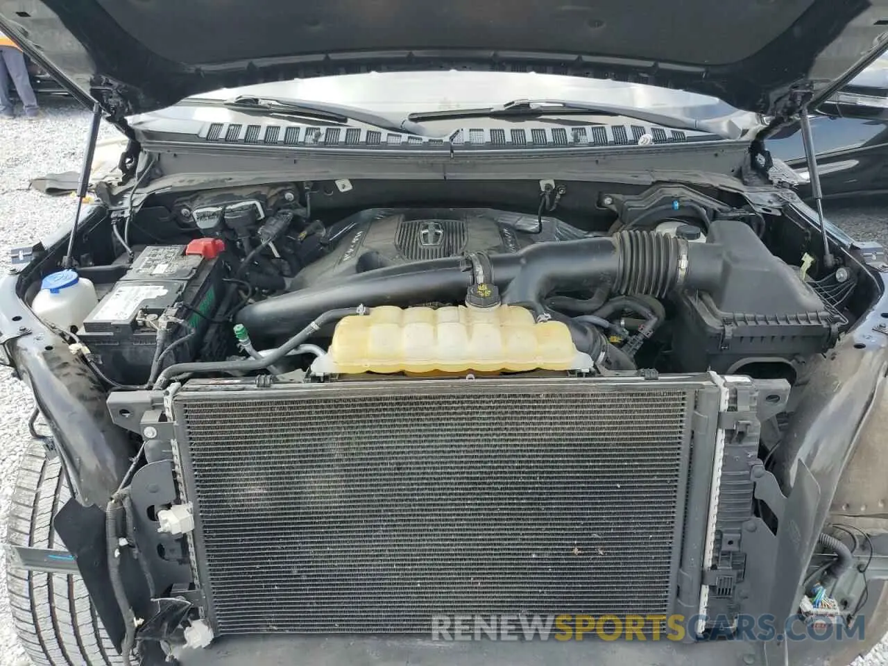 12 Фотография поврежденного автомобиля 5LMJJ2LT4KEL05311 LINCOLN NAVIGATOR 2019